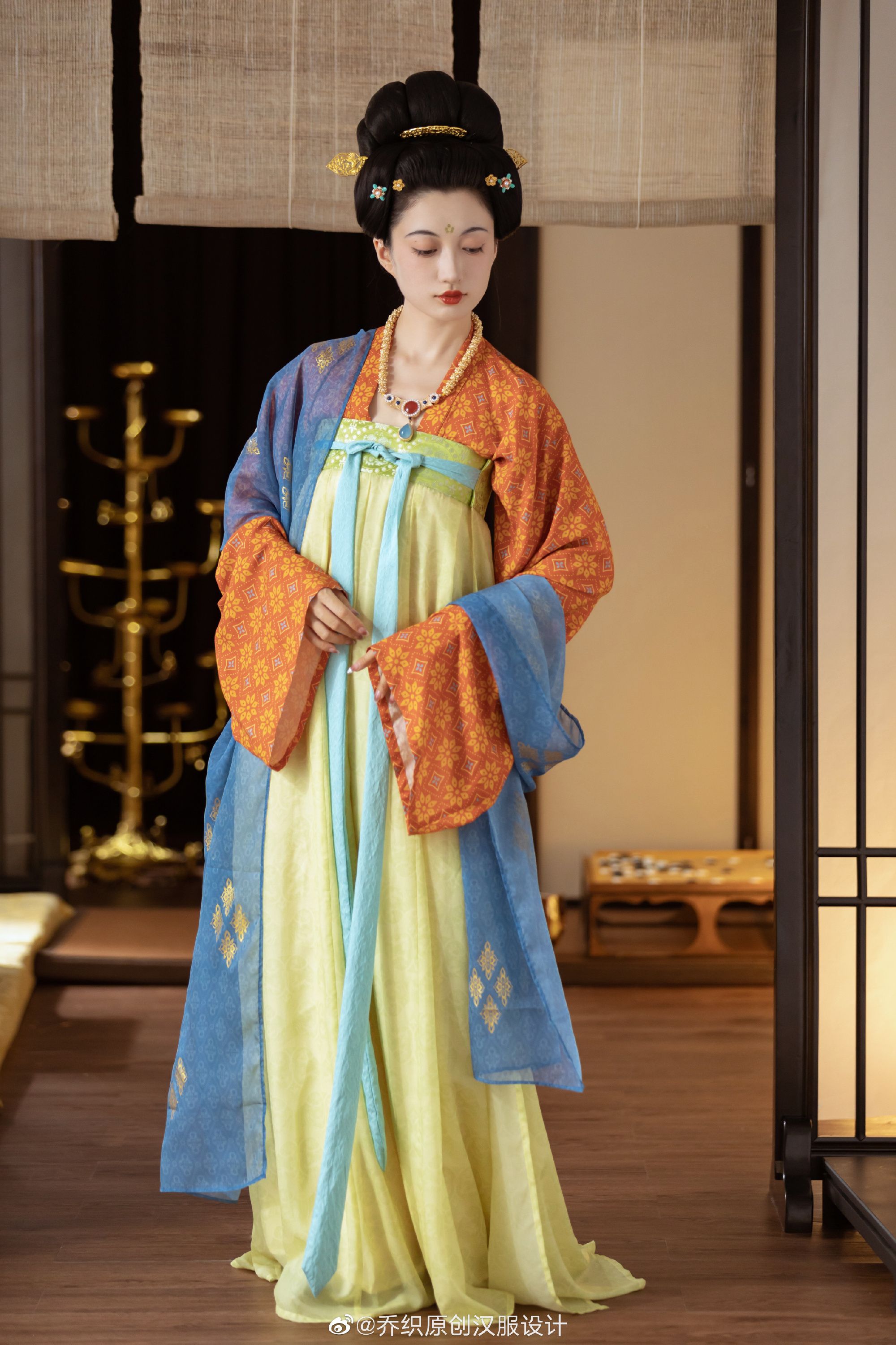 Hanfu Style Halter Tops:A Detailed Exploration of Inner Linings Hanfu Style Halter Tops:A Detailed Exploration of Inner Linings