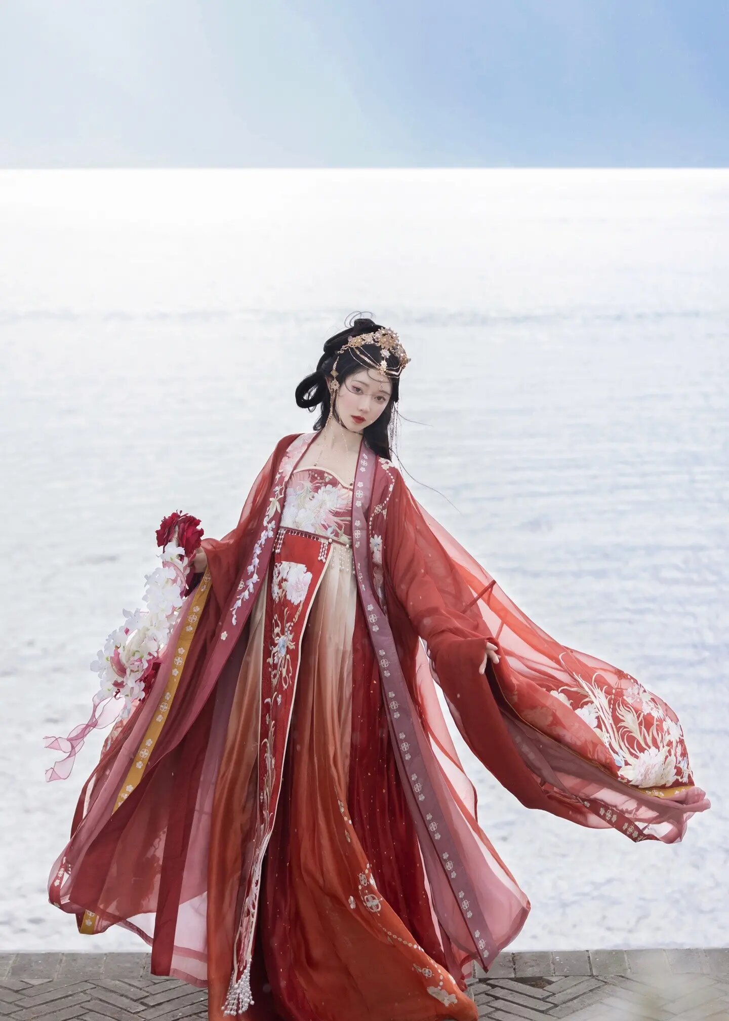 Reinventing the Classic:Modern Qipao as a Fusion of Traditional Elegance and Modern Retro Style Reinventing the Classic:Modern Qipao as a Fusion of Traditional Elegance and Modern Retro Style