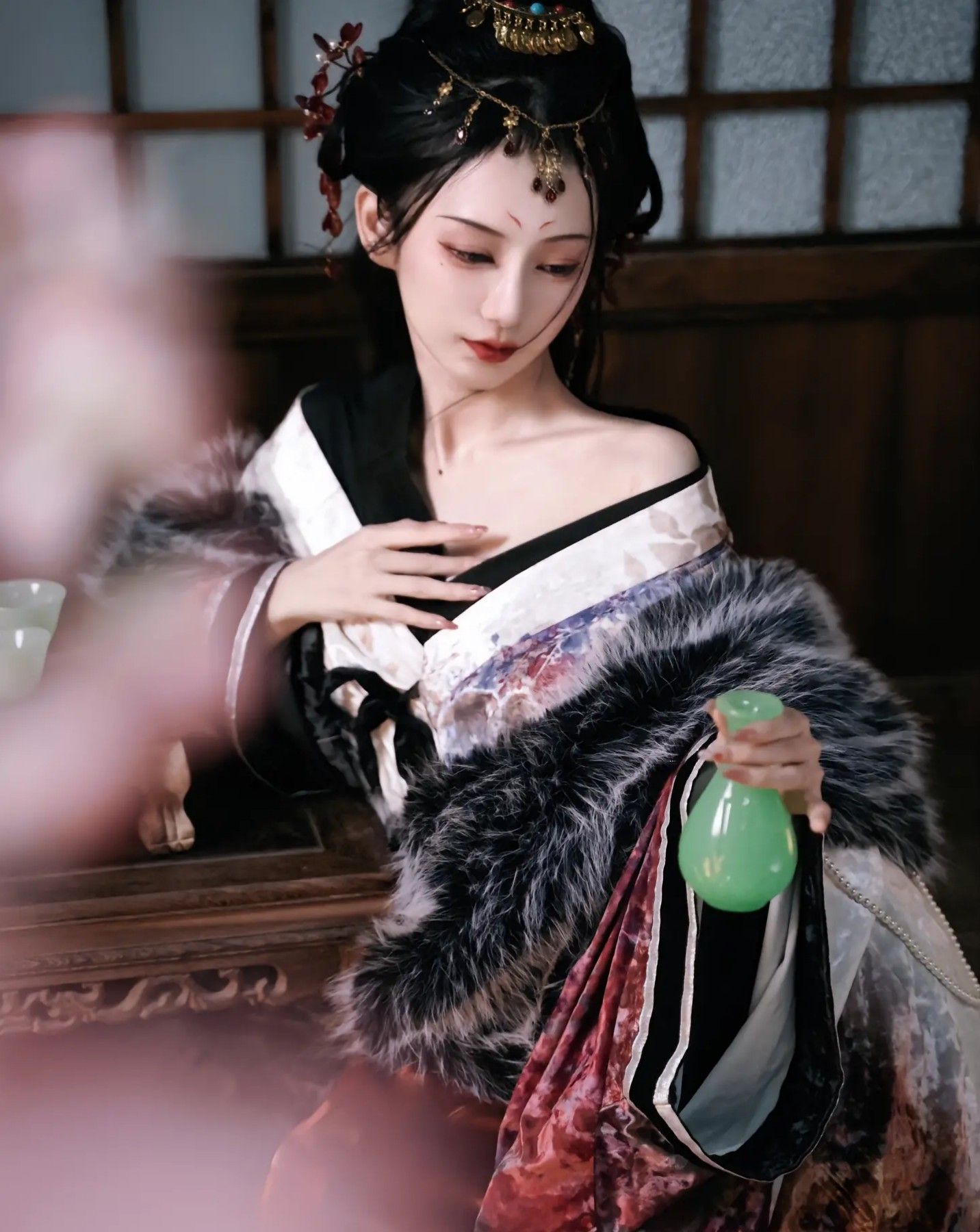 Elegant Gowns of Traditional Chinese Cheongsam in 2021:A Journey into High Fashion Elegant Gowns of Traditional Chinese Cheongsam in 2021:A Journey into High Fashion