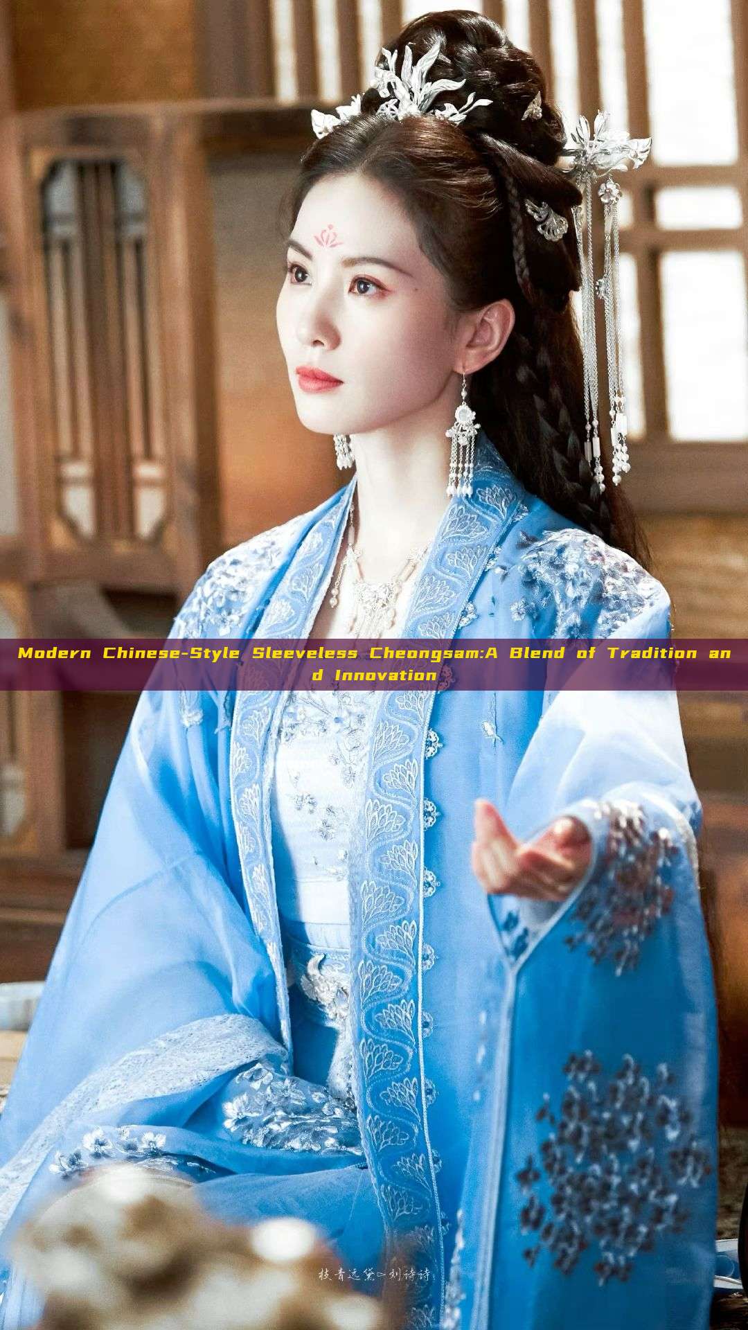 Modern Chinese-Style Sleeveless Cheongsam:A Blend of Tradition and Innovation Modern Chinese-Style Sleeveless Cheongsam:A Blend of Tradition and Innovation