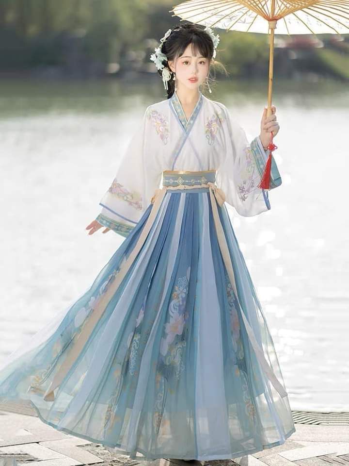 The Elegance of Qipao Skirts:A Journey into the World of Traditional Chinese Dress The Elegance of Qipao Skirts:A Journey into the World of Traditional Chinese Dress