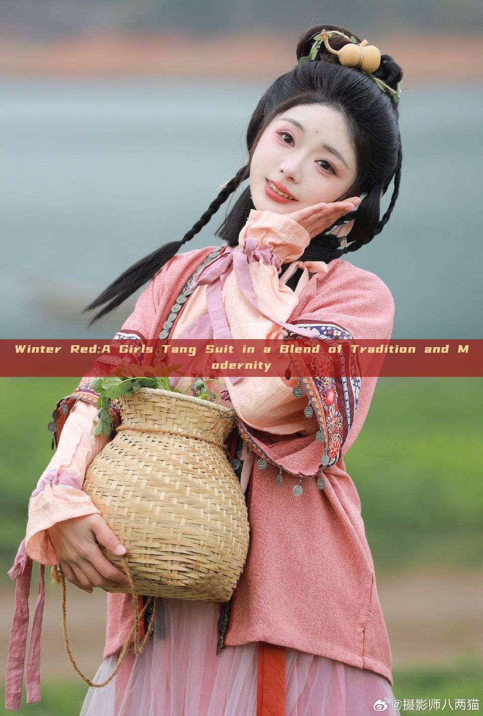 Winter Red:A Girls Tang Suit in a Blend of Tradition and Modernity Winter Red:A Girls Tang Suit in a Blend of Tradition and Modernity
