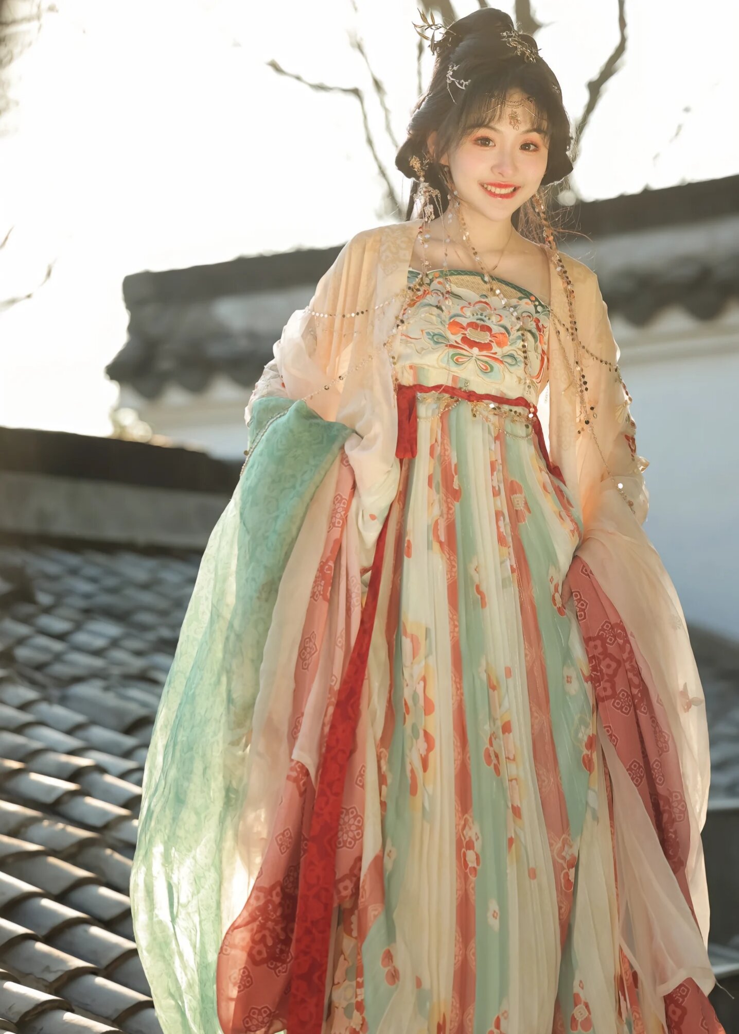 Embracing the Elegance of Black Qipao:A Journey into Traditional Chinese Fashion Embracing the Elegance of Black Qipao:A Journey into Traditional Chinese Fashion
