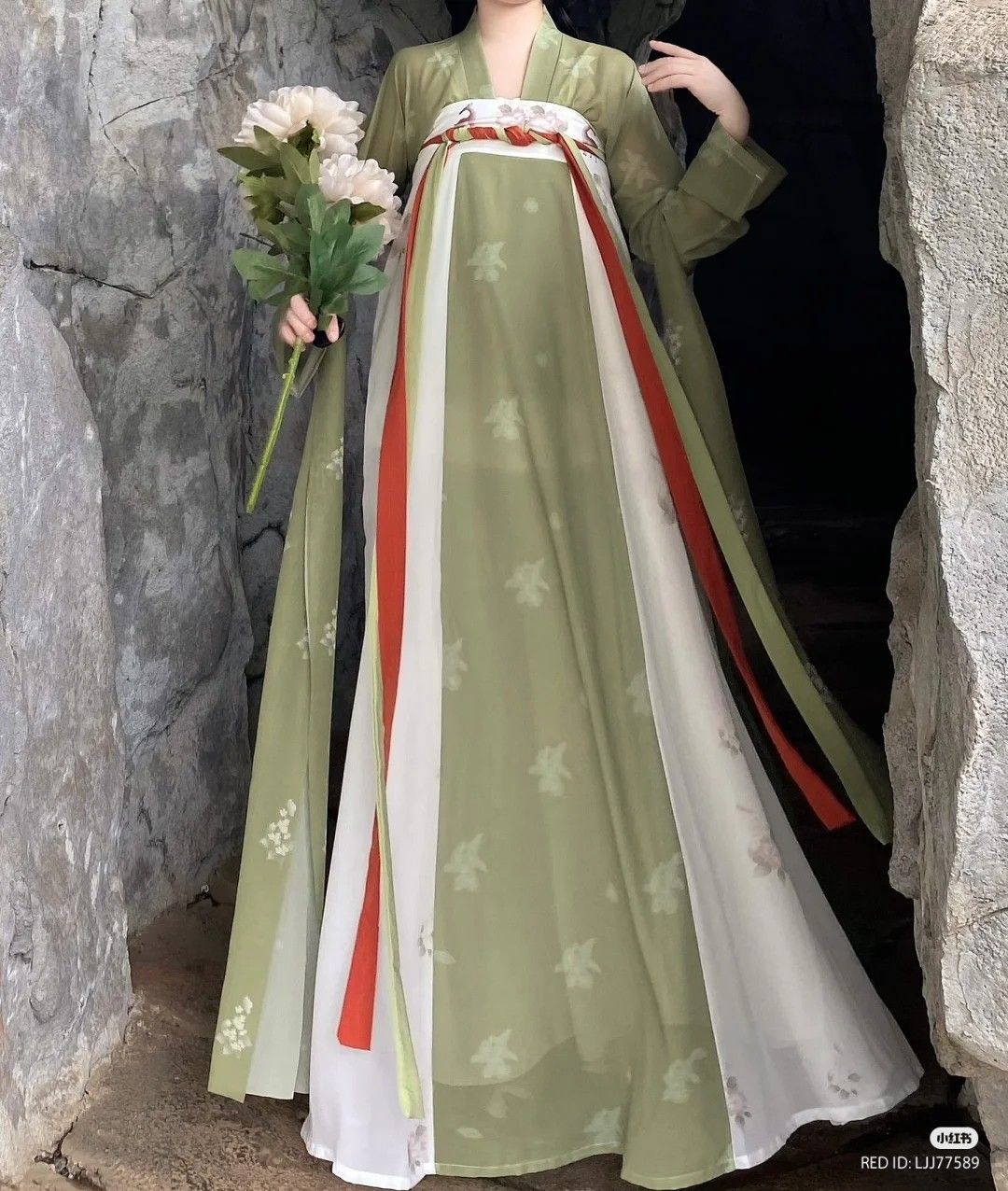 The Cheongsam:Embodying Traditional Chinese Elegance in Ancient Times The Cheongsam:Embodying Traditional Chinese Elegance in Ancient Times