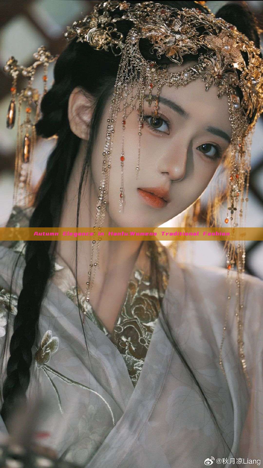 Autumn Elegance in Hanfu:Womens Traditional Fashion Autumn Elegance in Hanfu:Womens Traditional Fashion