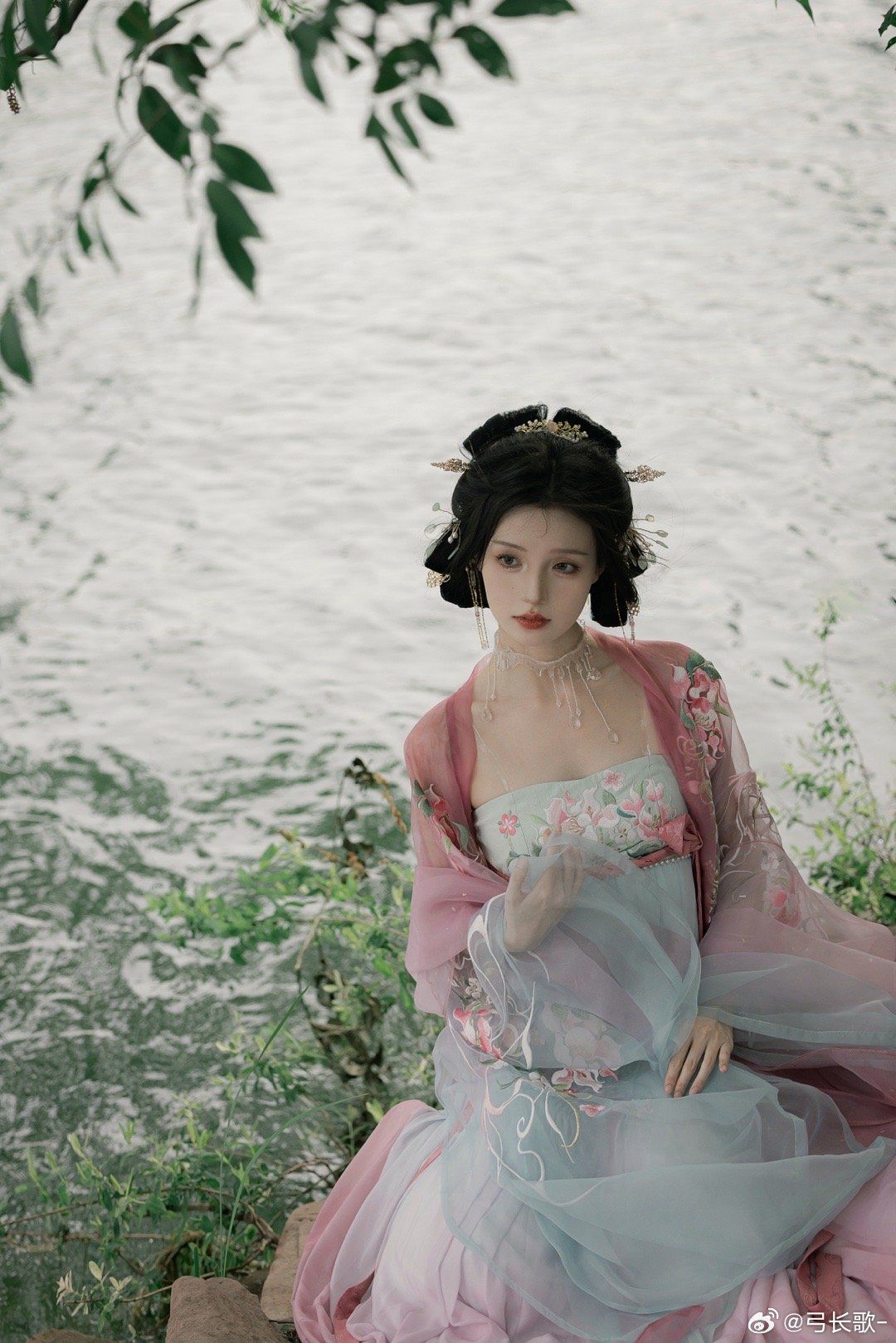Spring Princess Skirt:The Enchantment of Ma Mian Qun