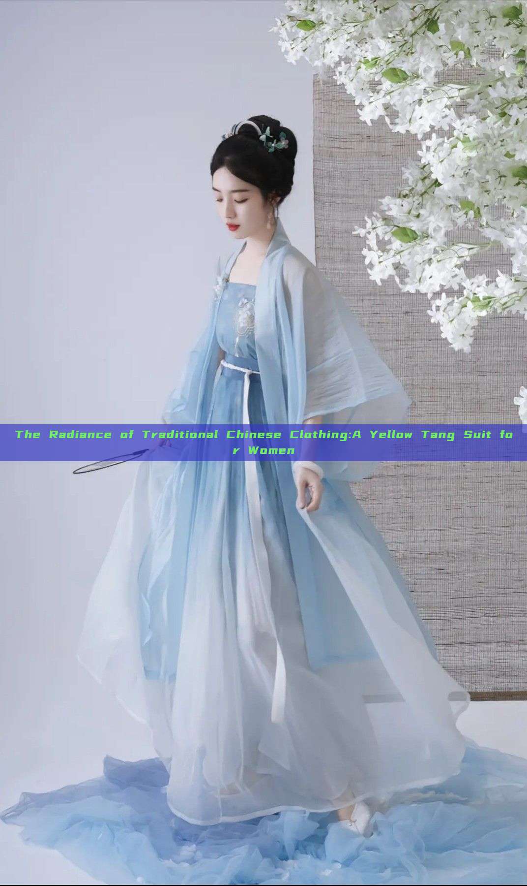 The Radiance of Traditional Chinese Clothing:A Yellow Tang Suit for Women The Radiance of Traditional Chinese Clothing:A Yellow Tang Suit for Women