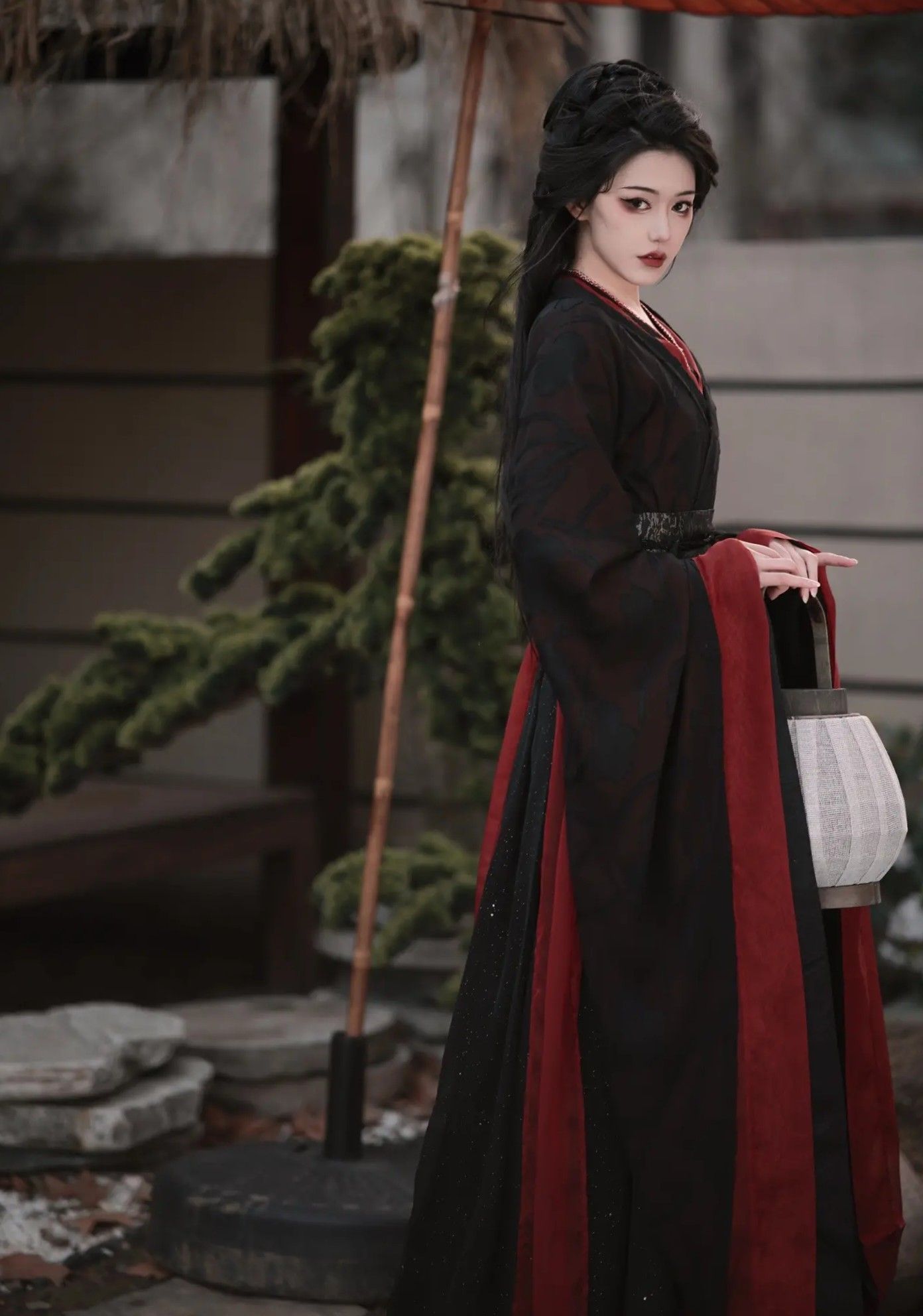 Little Kids Long-sleeved Cheongsam:A Traditional Elegance
