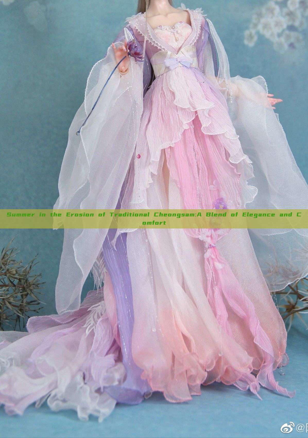 Summer in the Erosion of Traditional Cheongsam:A Blend of Elegance and Comfort