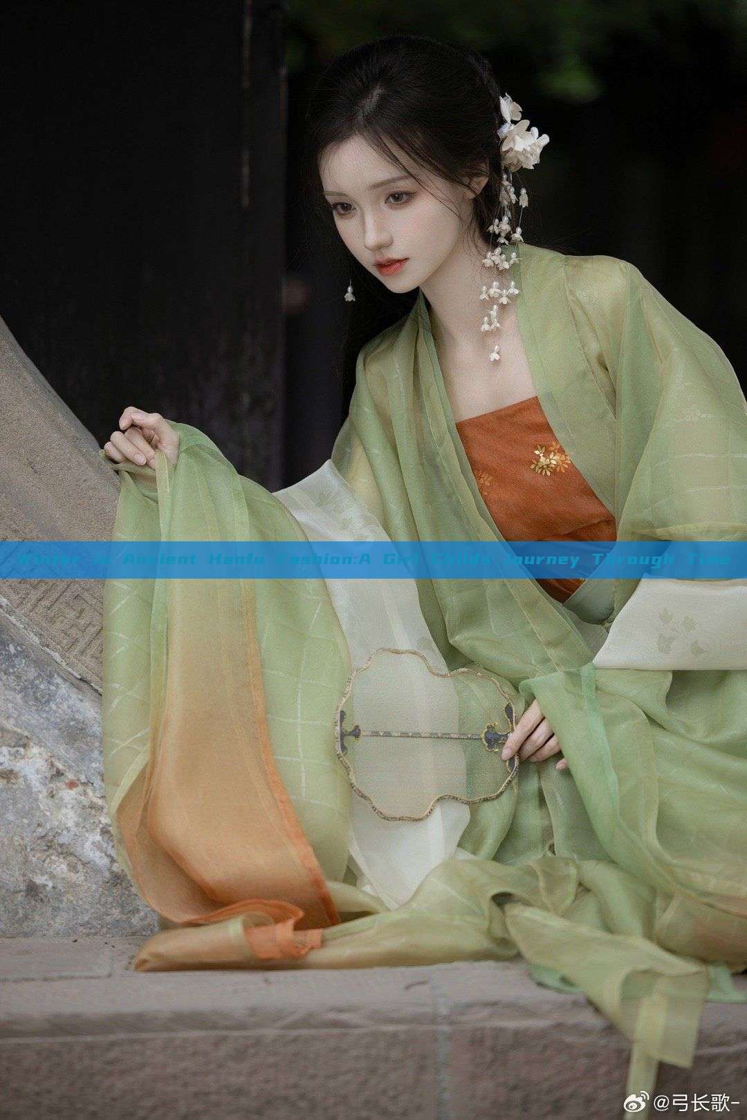 Winter in Ancient Hanfu Fashion:A Girl Childs Journey Through Time