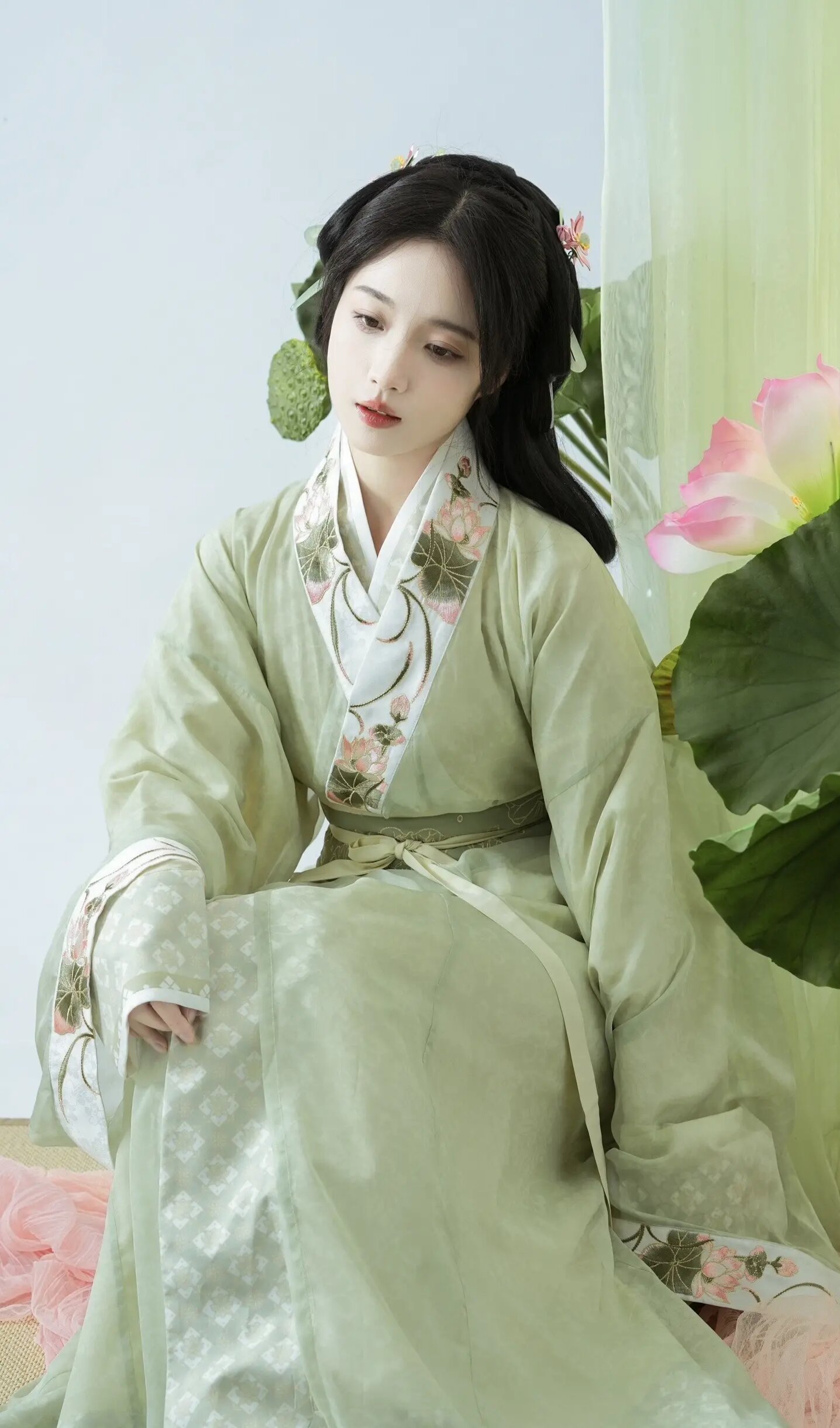 Reimagining the Cheongsam Skirt:Modernizing Traditional Elegance Reimagining the Cheongsam Skirt:Modernizing Traditional Elegance