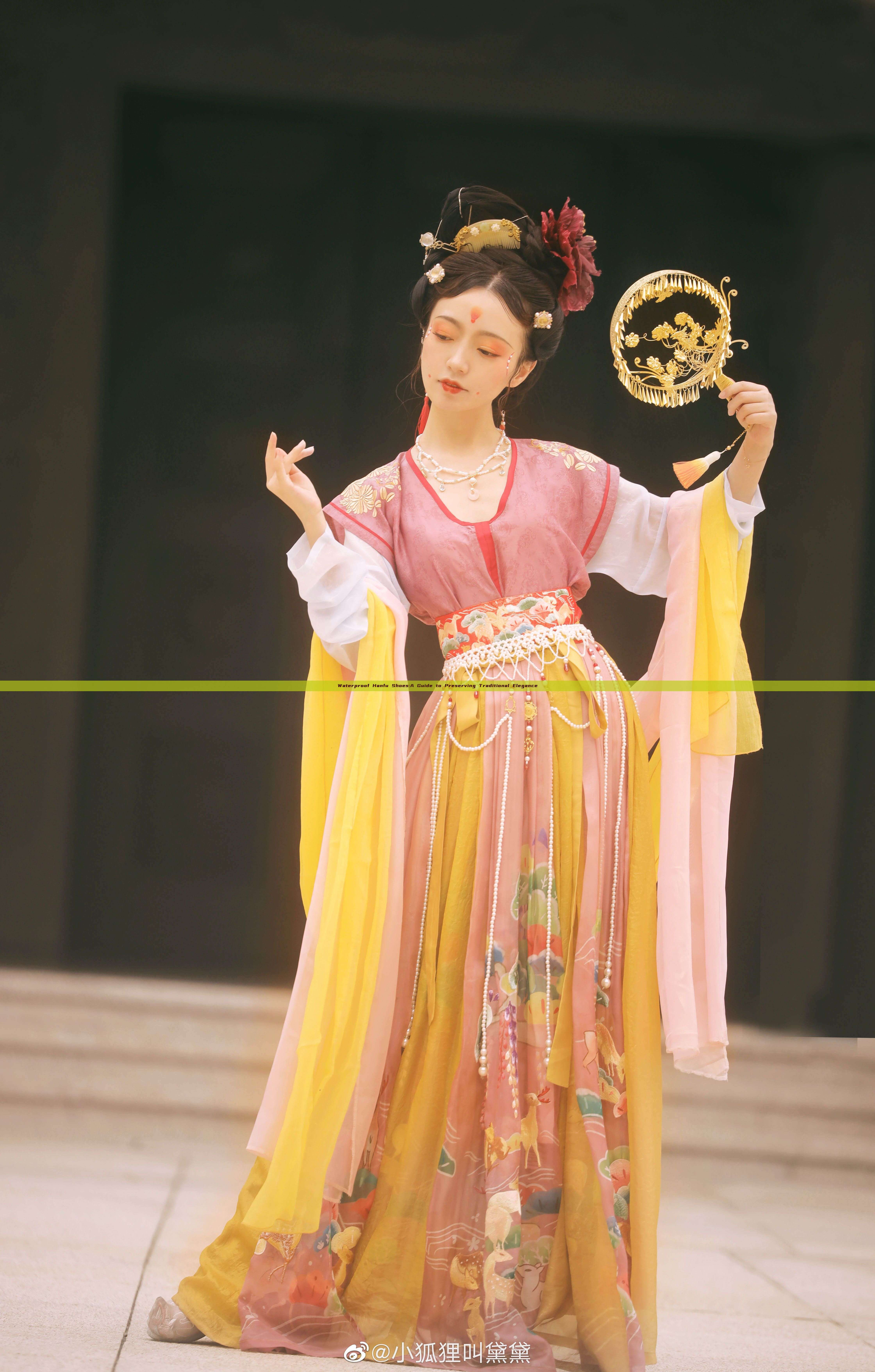 Waterproof Hanfu Shoes:A Guide to Preserving Traditional Elegance Waterproof Hanfu Shoes:A Guide to Preserving Traditional Elegance