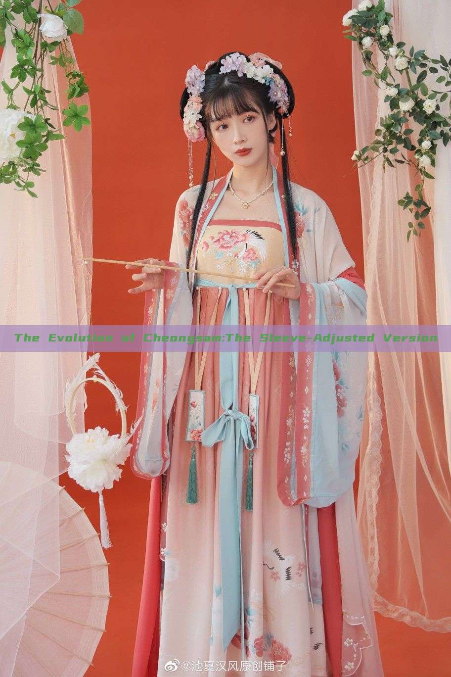 The Evolution of Cheongsam:The Sleeve-Adjusted Version The Evolution of Cheongsam:The Sleeve-Adjusted Version