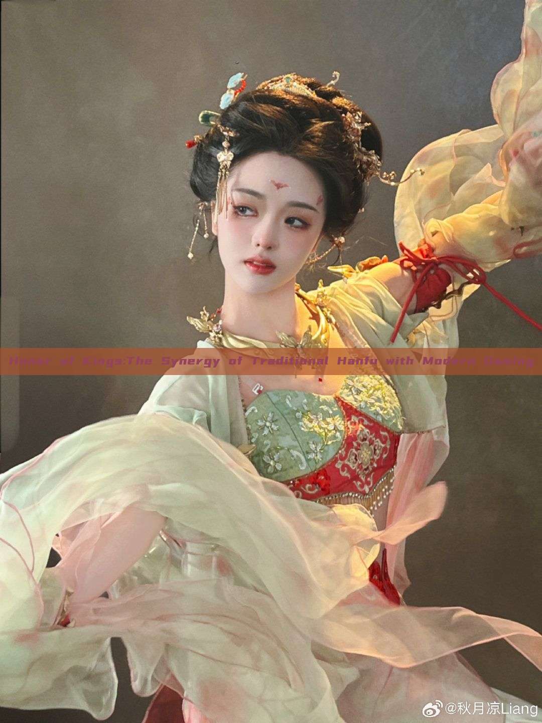 Honor of Kings:The Synergy of Traditional Hanfu with Modern Gaming Honor of Kings:The Synergy of Traditional Hanfu with Modern Gaming