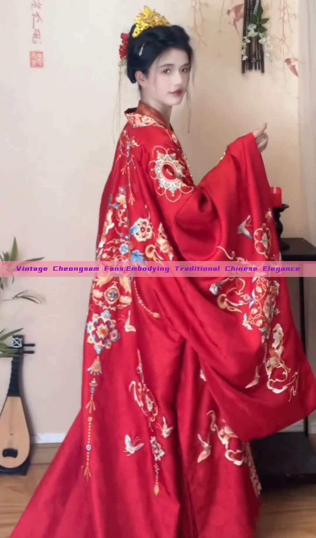 Vintage Cheongsam Fans:Embodying Traditional Chinese Elegance Vintage Cheongsam Fans:Embodying Traditional Chinese Elegance