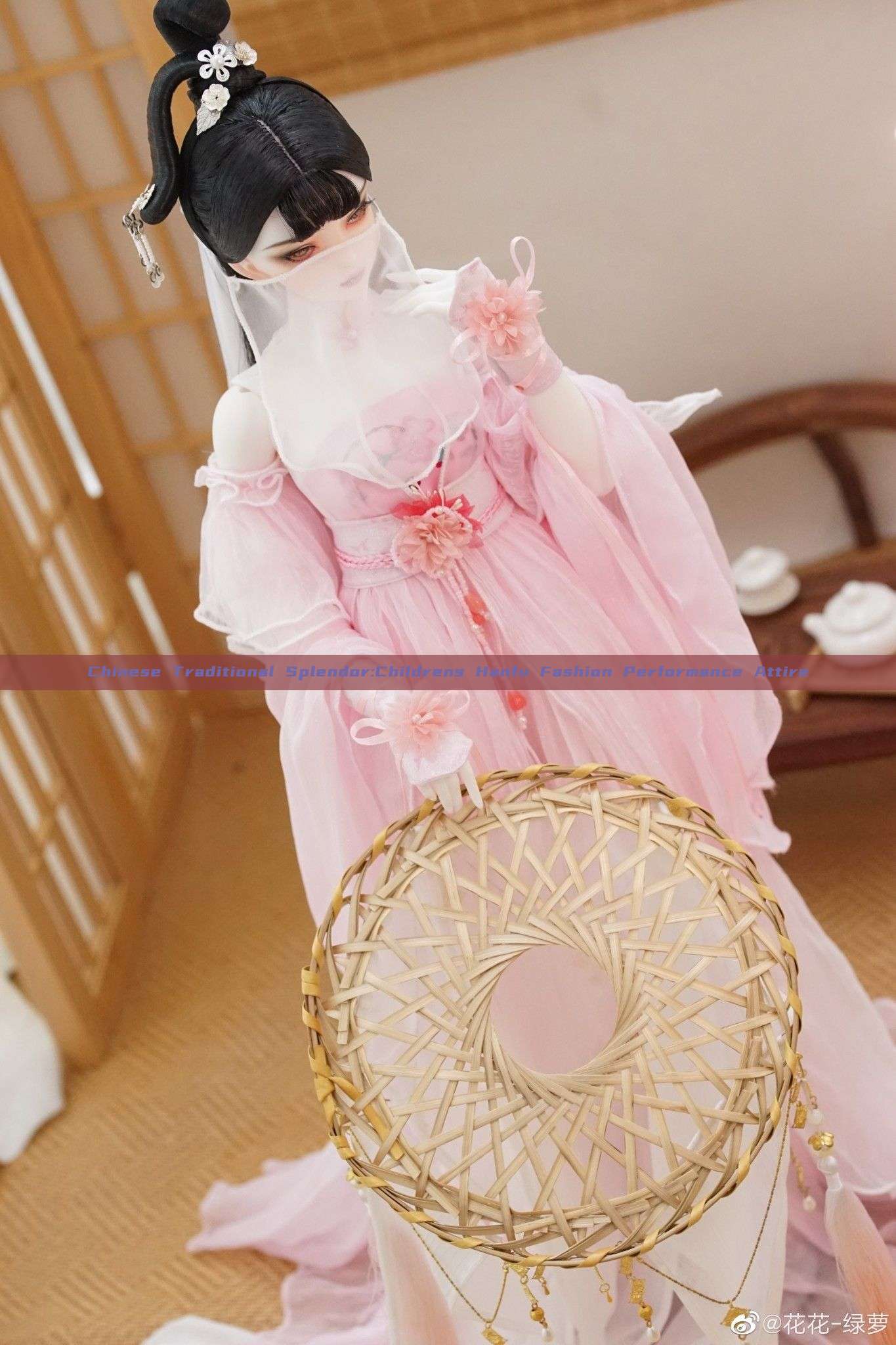 Chinese Traditional Splendor:Childrens Hanfu Fashion Performance Attire Chinese Traditional Splendor:Childrens Hanfu Fashion Performance Attire