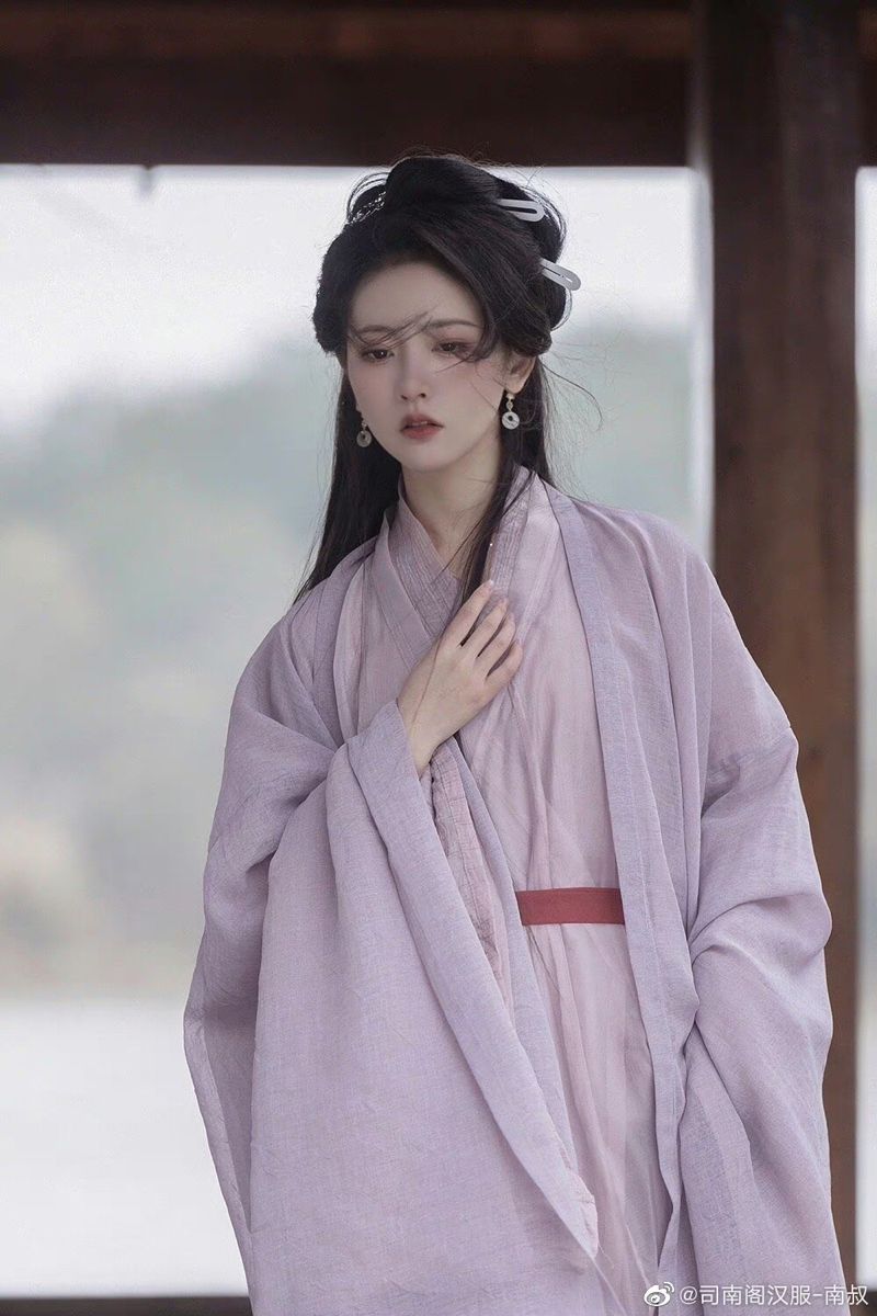 Childrens Ancient Hanfu Headdress:A Glimpse into Traditional Chinese Headwear