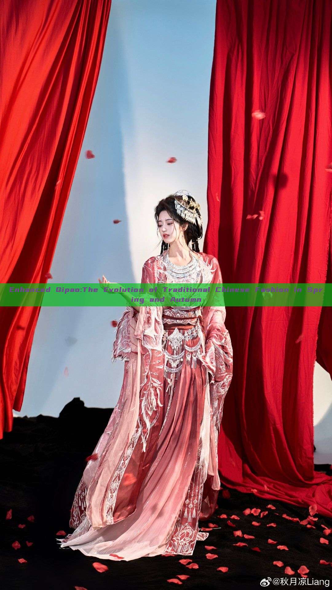 Enhanced Qipao:The Evolution of Traditional Chinese Fashion in Spring and Autumn Enhanced Qipao:The Evolution of Traditional Chinese Fashion in Spring and Autumn