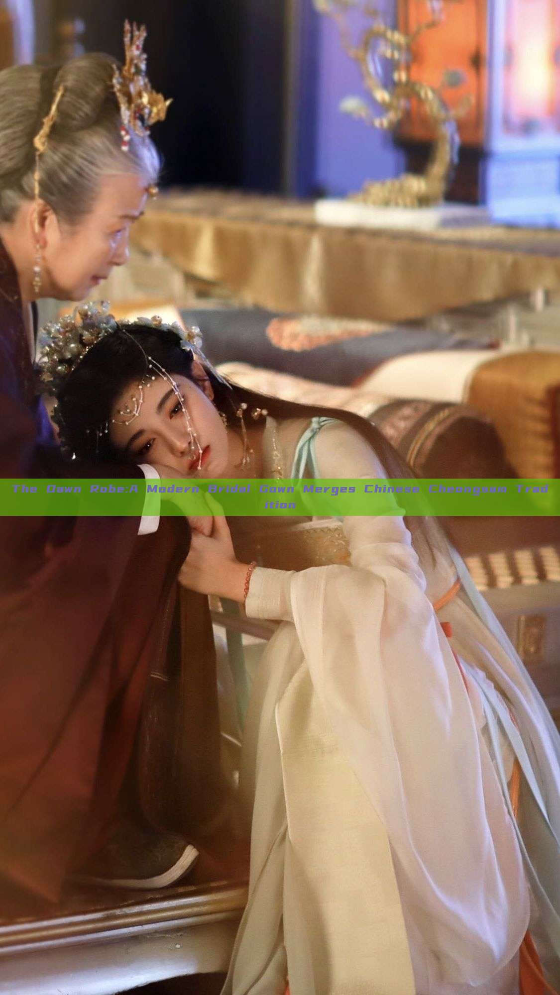 The Dawn Robe:A Modern Bridal Gown Merges Chinese Cheongsam Tradition The Dawn Robe:A Modern Bridal Gown Merges Chinese Cheongsam Tradition
