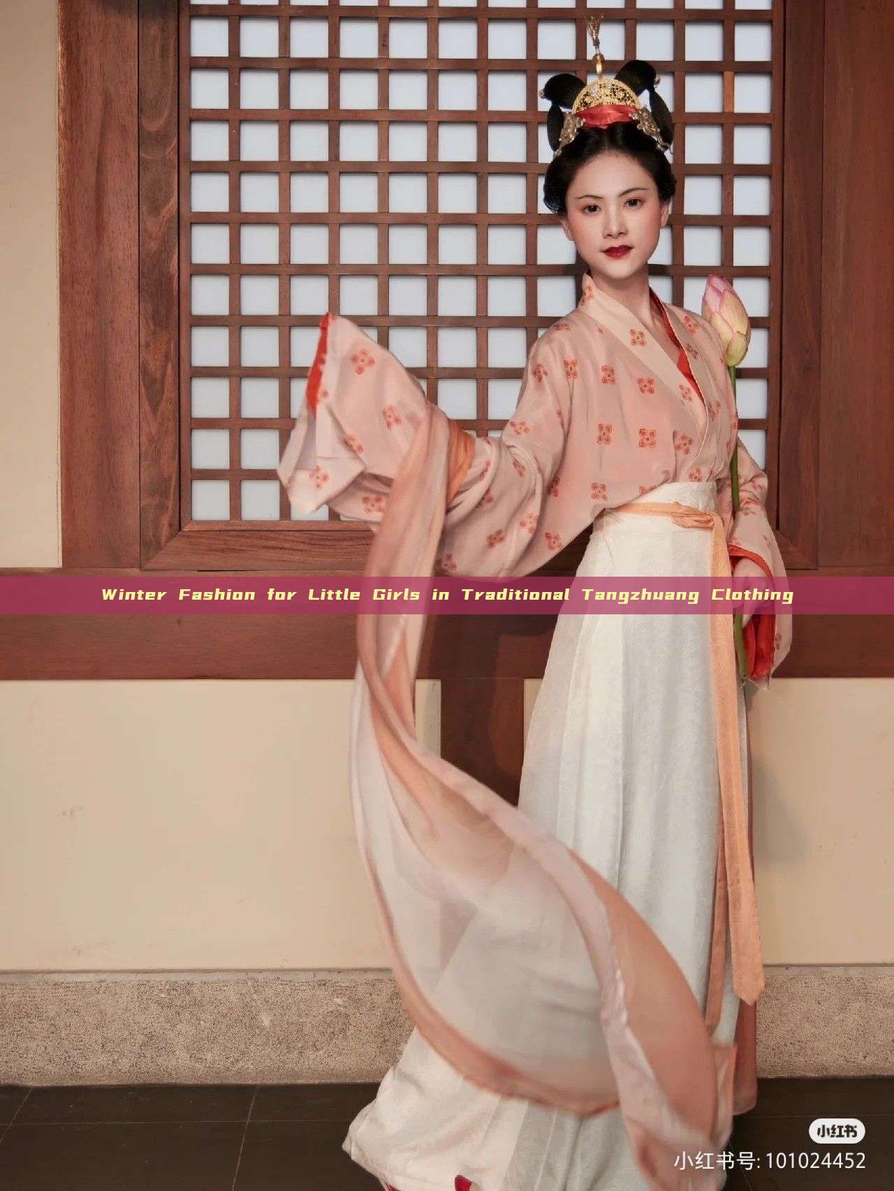 Winter Fashion for Little Girls in Traditional Tangzhuang Clothing Winter Fashion for Little Girls in Traditional Tangzhuang Clothing