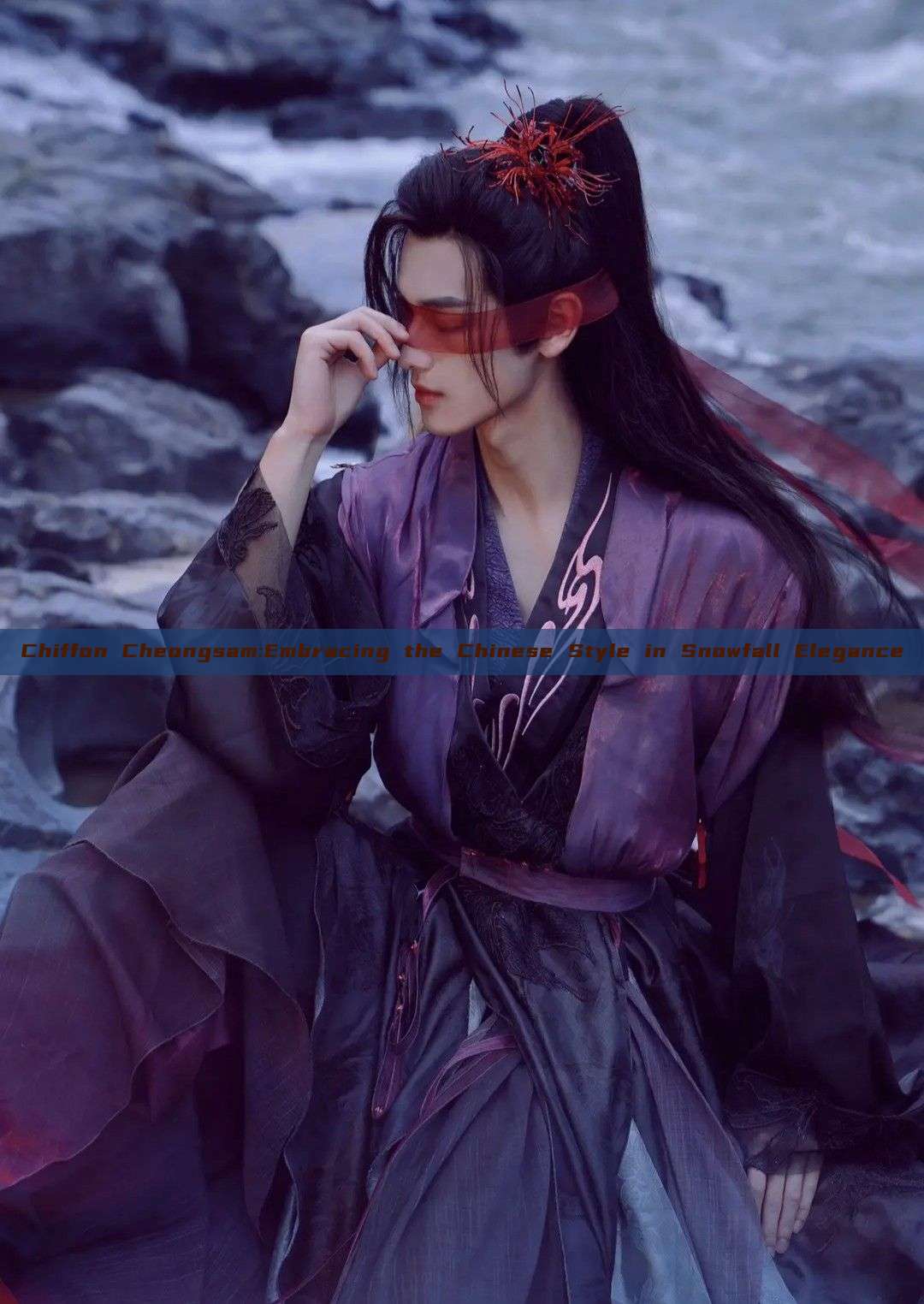 Chiffon Cheongsam:Embracing the Chinese Style in Snowfall Elegance Chiffon Cheongsam:Embracing the Chinese Style in Snowfall Elegance