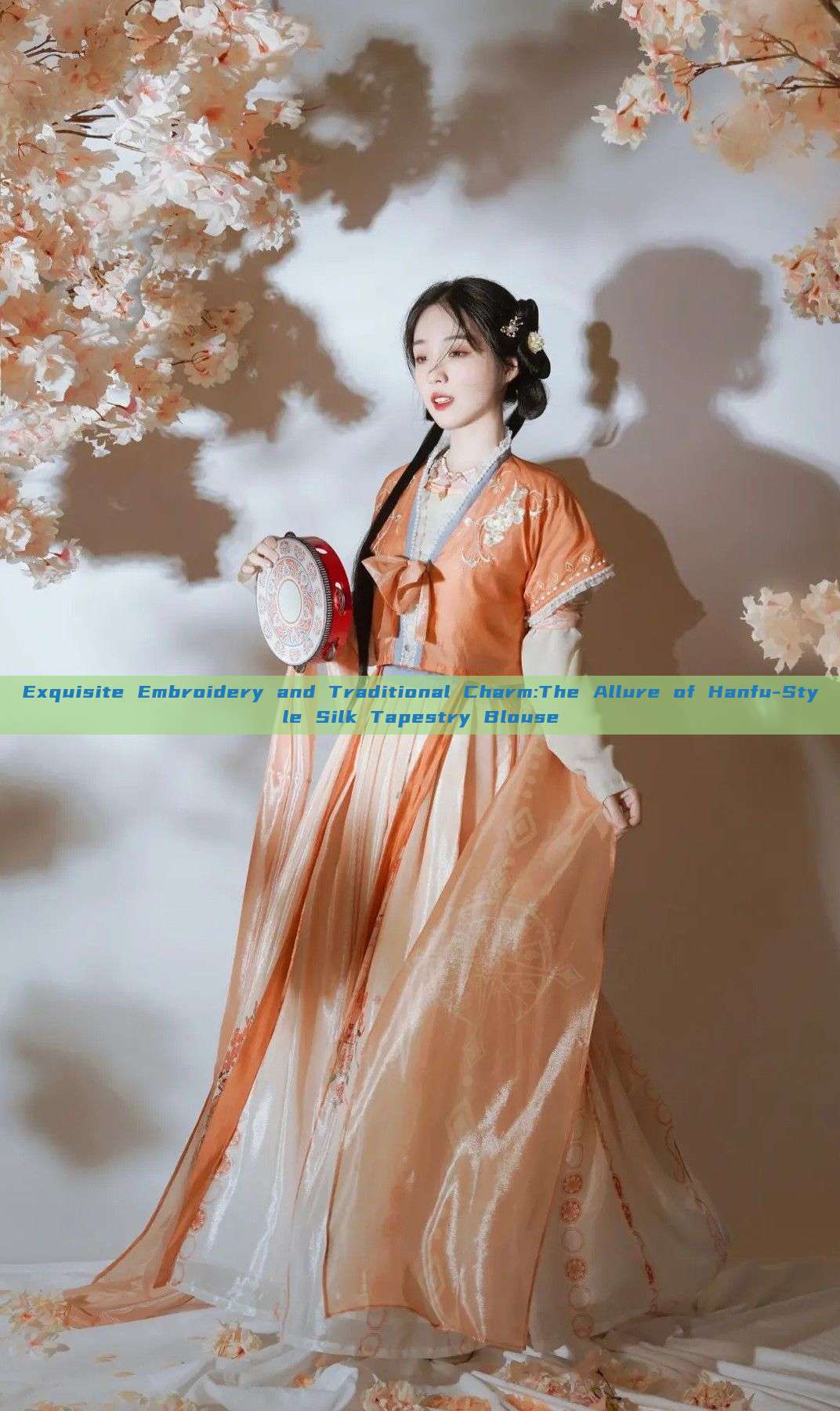Exquisite Embroidery and Traditional Charm:The Allure of Hanfu-Style Silk Tapestry Blouse Exquisite Embroidery and Traditional Charm:The Allure of Hanfu-Style Silk Tapestry Blouse