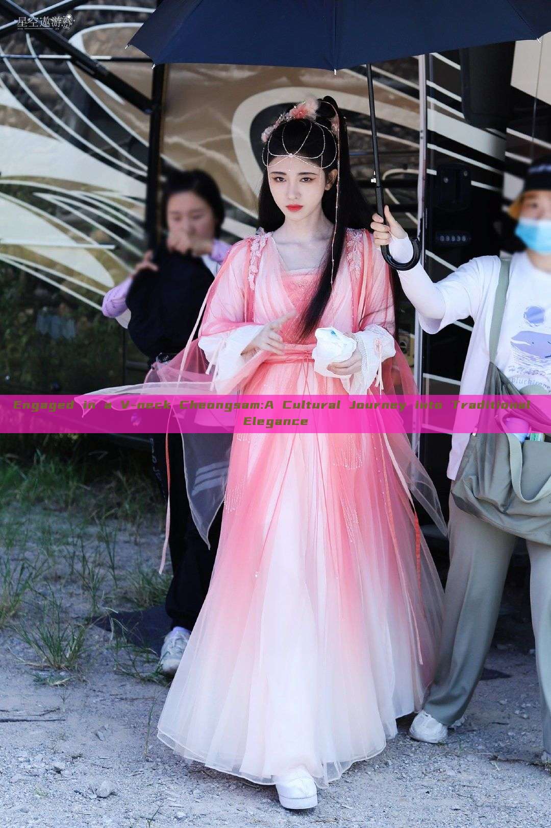 Engaged in a V-neck Cheongsam:A Cultural Journey into Traditional Elegance Engaged in a V-neck Cheongsam:A Cultural Journey into Traditional Elegance