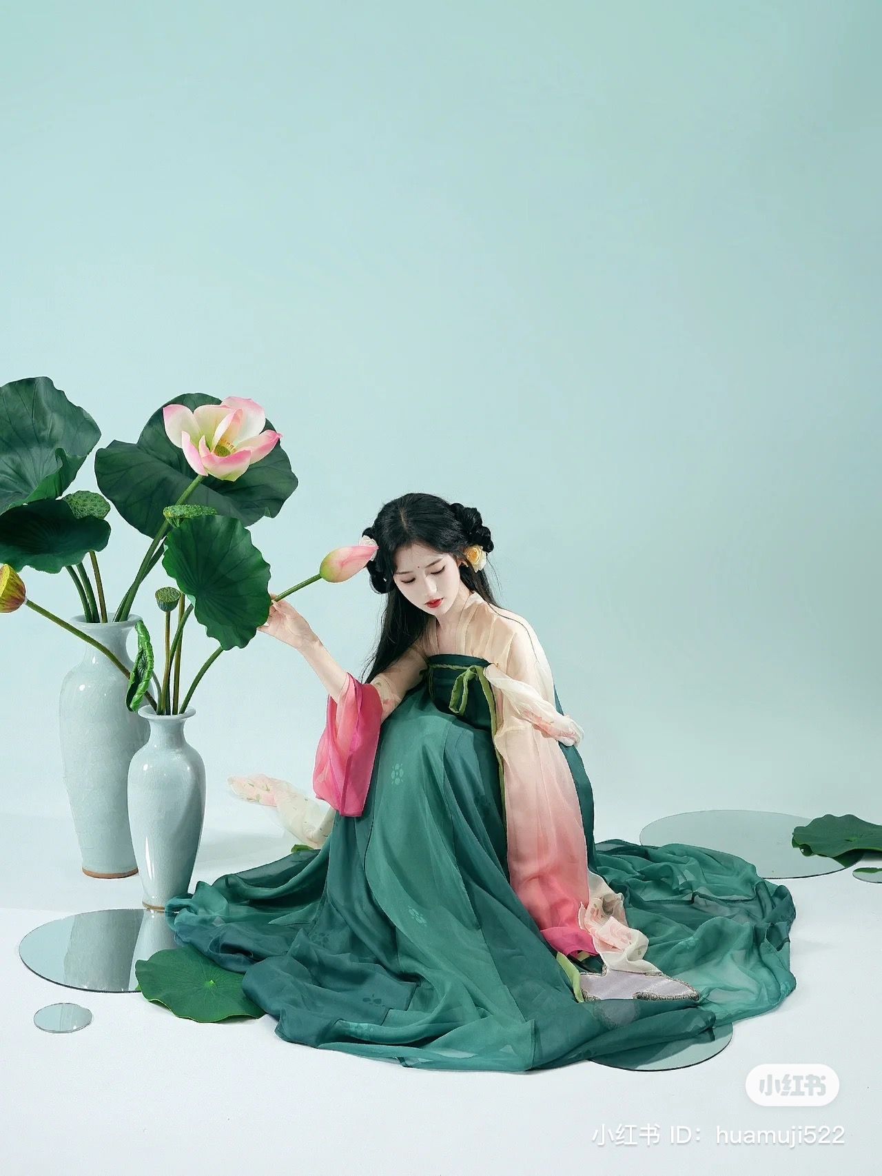 The Legend of the Red Nine-Tailed Fox:Authentic Hanfu Fashion The Legend of the Red Nine-Tailed Fox:Authentic Hanfu Fashion