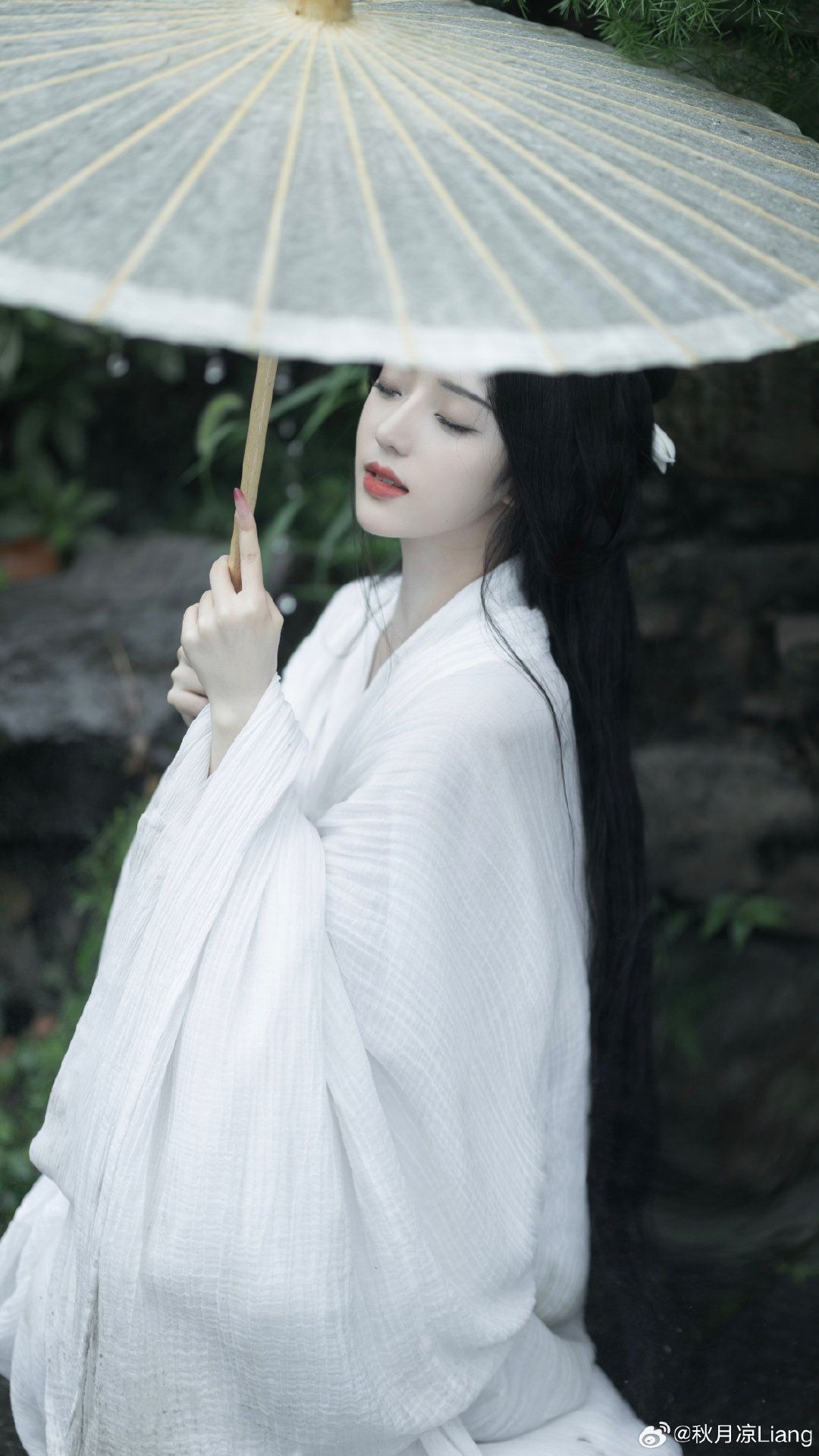 Short-sleeved Hanfu Costumes for Little Girls:A Traditional Elegance Short-sleeved Hanfu Costumes for Little Girls:A Traditional Elegance