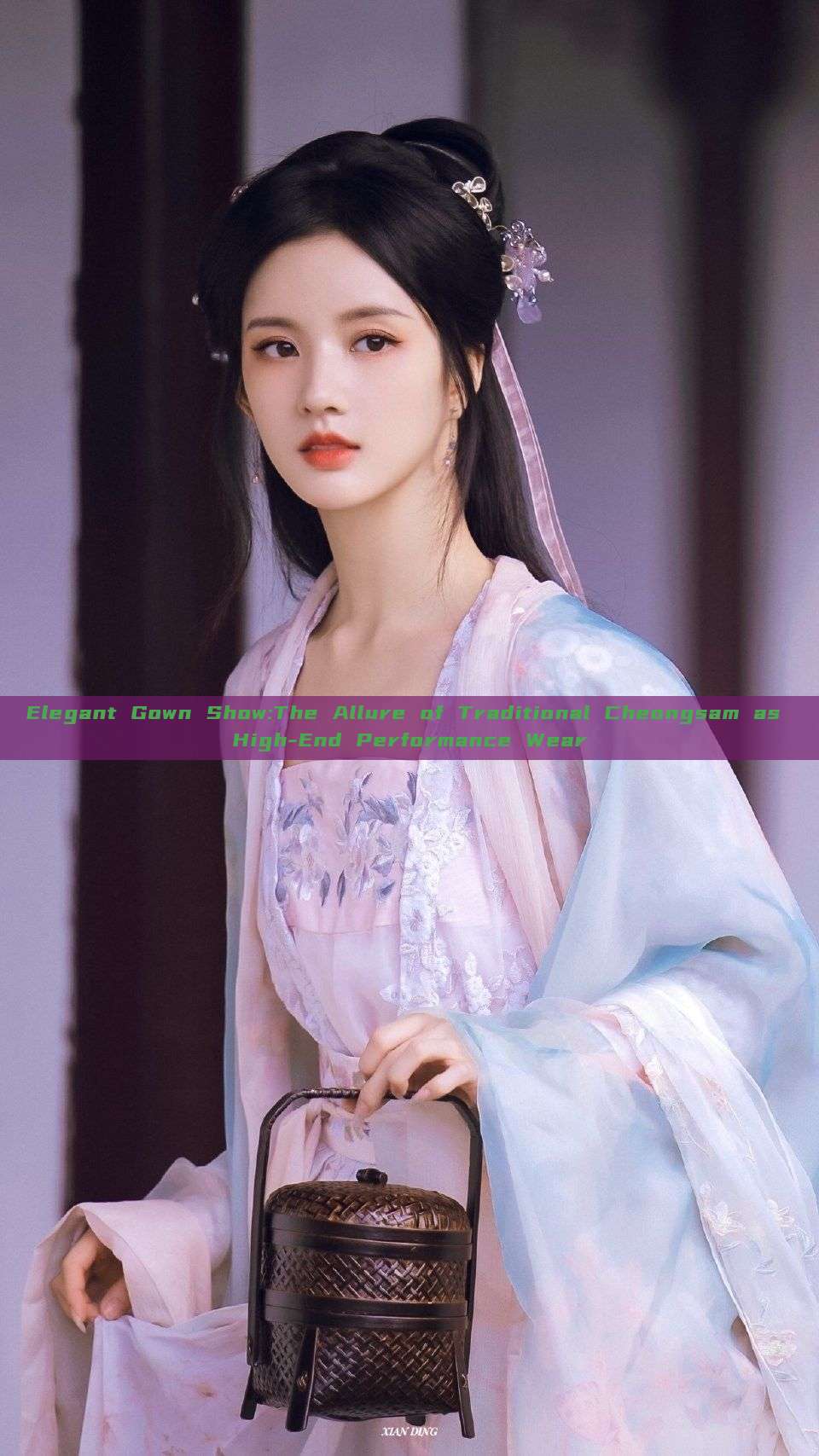 Elegant Gown Show:The Allure of Traditional Cheongsam as High-End Performance Wear Elegant Gown Show:The Allure of Traditional Cheongsam as High-End Performance Wear