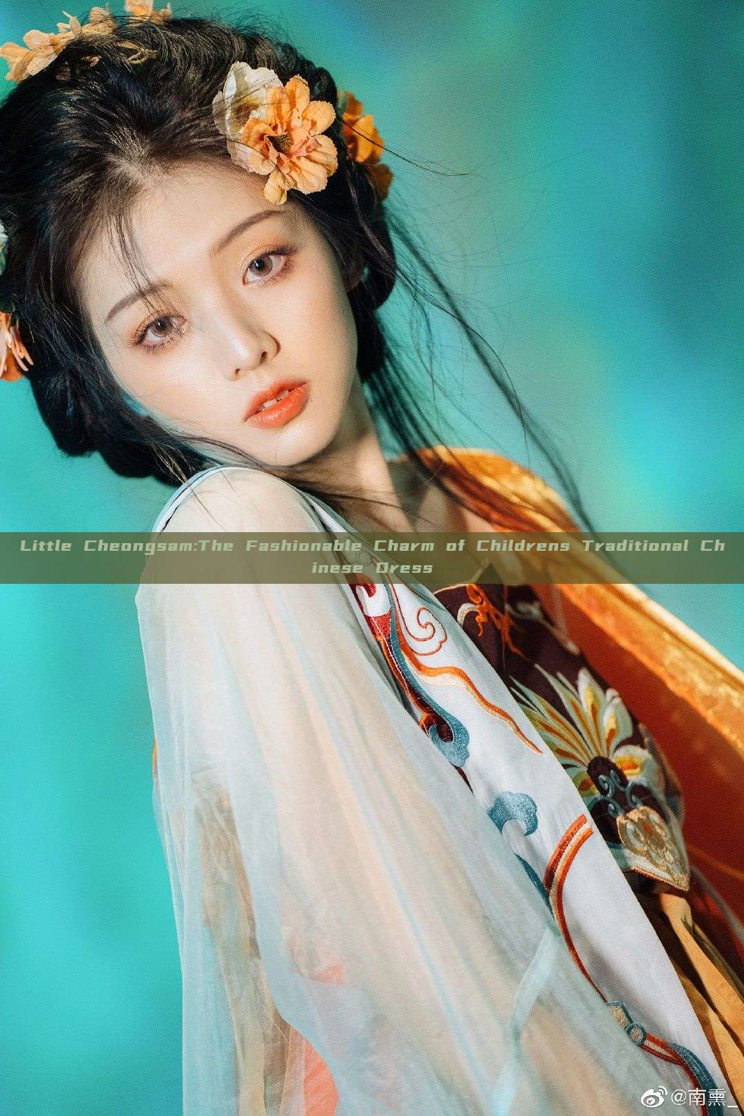 Little Cheongsam:The Fashionable Charm of Childrens Traditional Chinese Dress Little Cheongsam:The Fashionable Charm of Childrens Traditional Chinese Dress