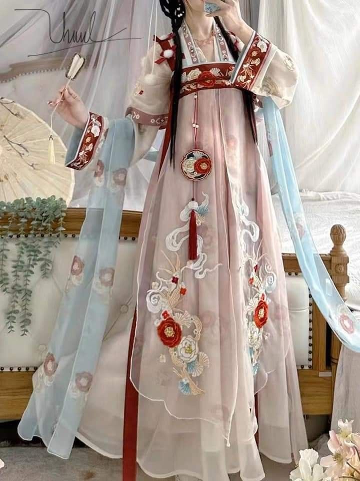 Plus Size Hanfu Fashion for Women in Autumn and Winter Plus Size Hanfu Fashion for Women in Autumn and Winter