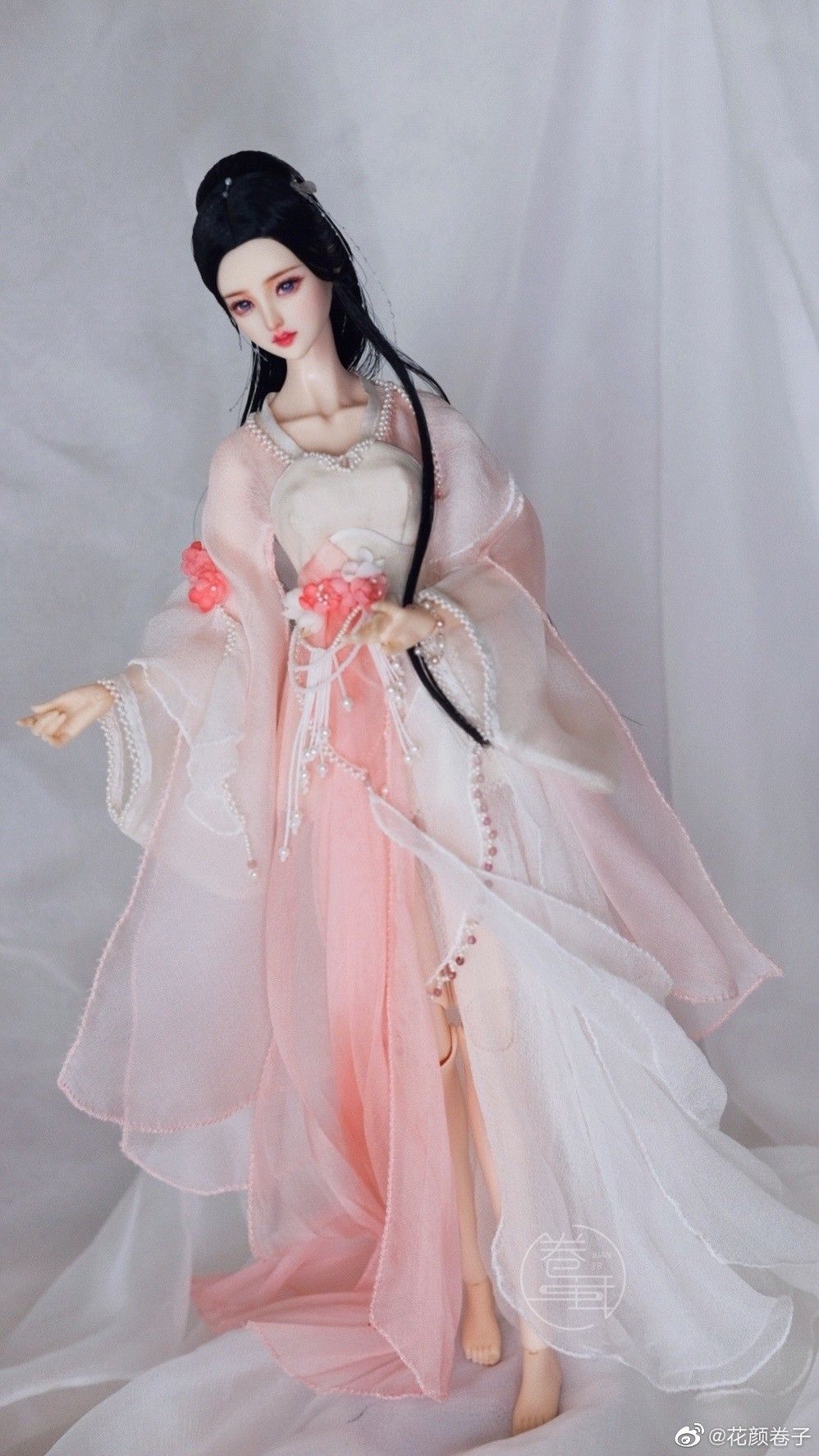 Chinese-Style Girls Hanfu and Tang Costumes:Embracing the Essence of Traditional Elegance Chinese-Style Girls Hanfu and Tang Costumes:Embracing the Essence of Traditional Elegance