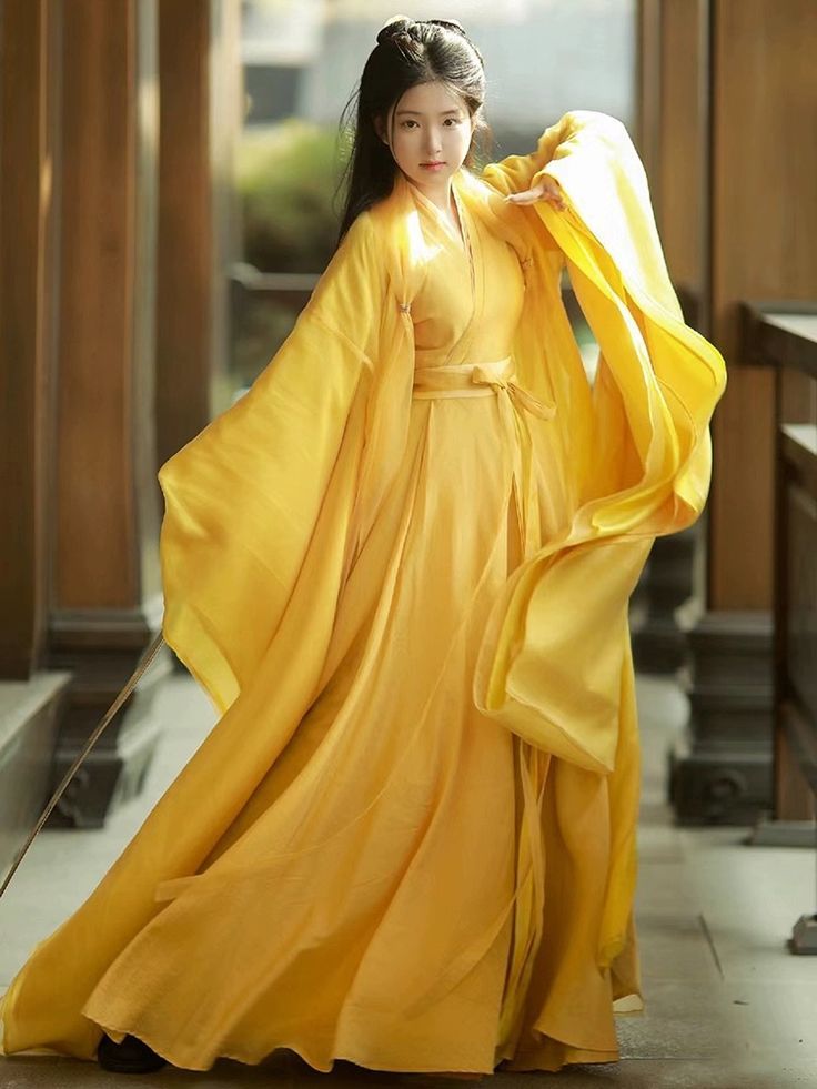 Exploring the Elegance of Low-Cut Cheongsam with V-Neck and Deep V Exploring the Elegance of Low-Cut Cheongsam with V-Neck and Deep V