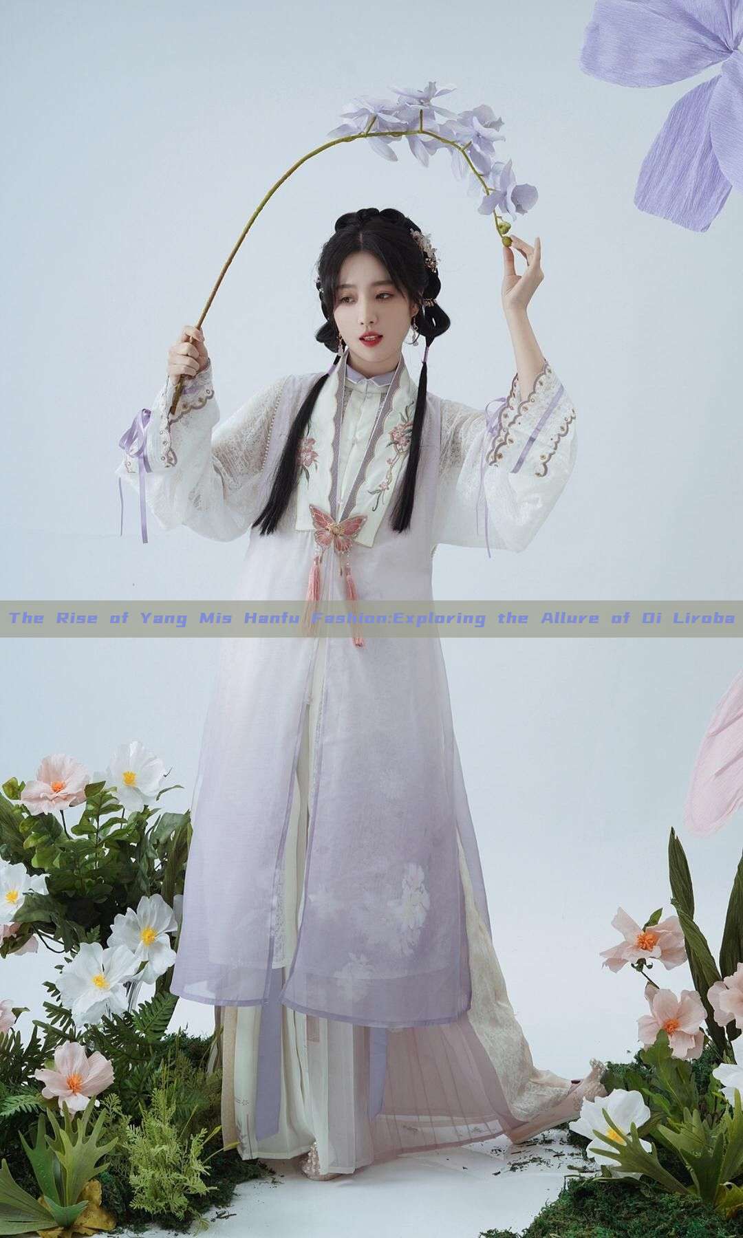 The Rise of Yang Mis Hanfu Fashion:Exploring the Allure of Di Liroba The Rise of Yang Mis Hanfu Fashion:Exploring the Allure of Di Liroba