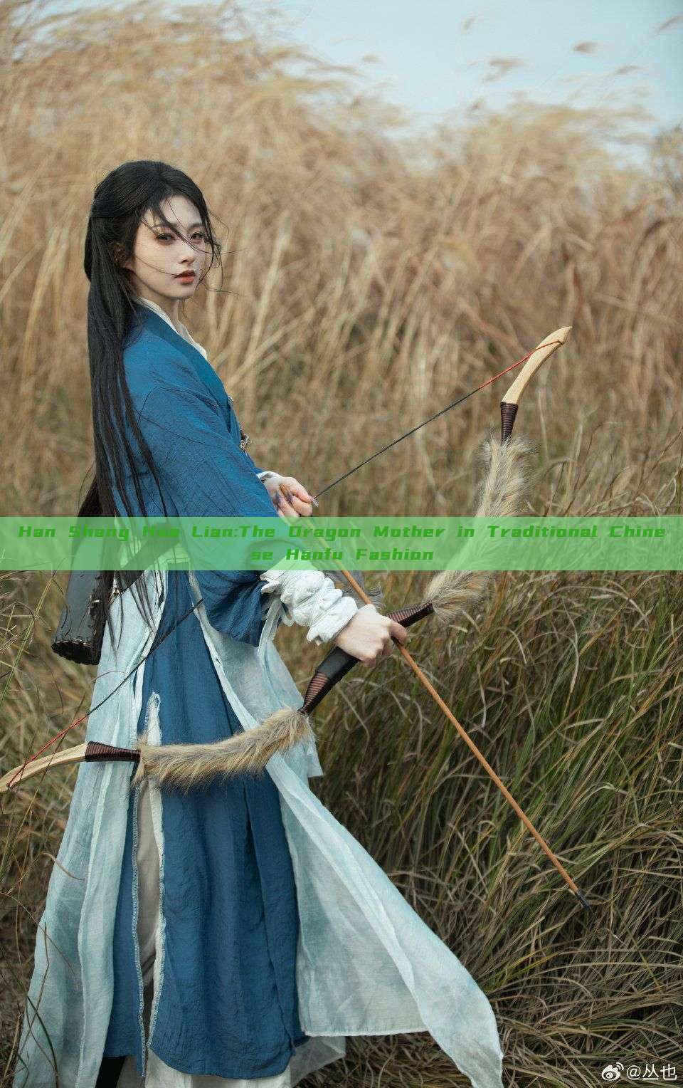 Han Shang Hua Lian:The Dragon Mother in Traditional Chinese Hanfu Fashion Han Shang Hua Lian:The Dragon Mother in Traditional Chinese Hanfu Fashion