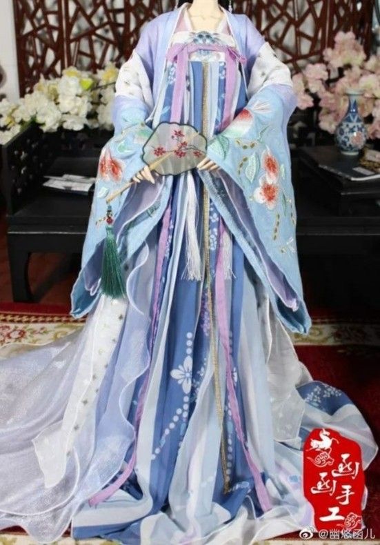 The Significance of Childrens Hanfu Belt:A Cultural and Developmental Perspective