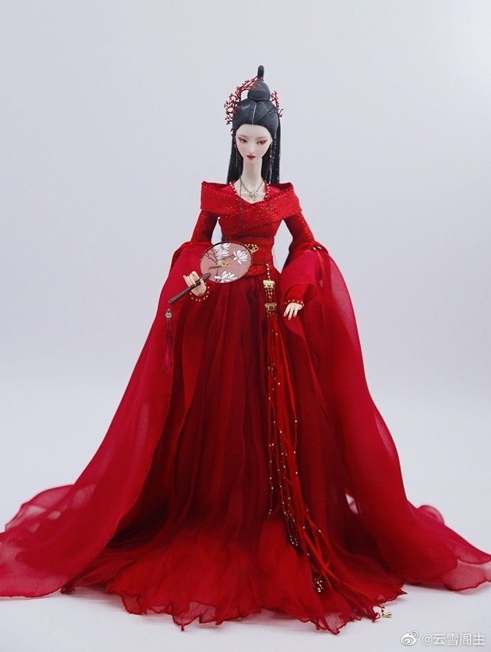 Elegant Red Hanfu for Women:A Journey into Ancient Chinese Fashion Elegant Red Hanfu for Women:A Journey into Ancient Chinese Fashion