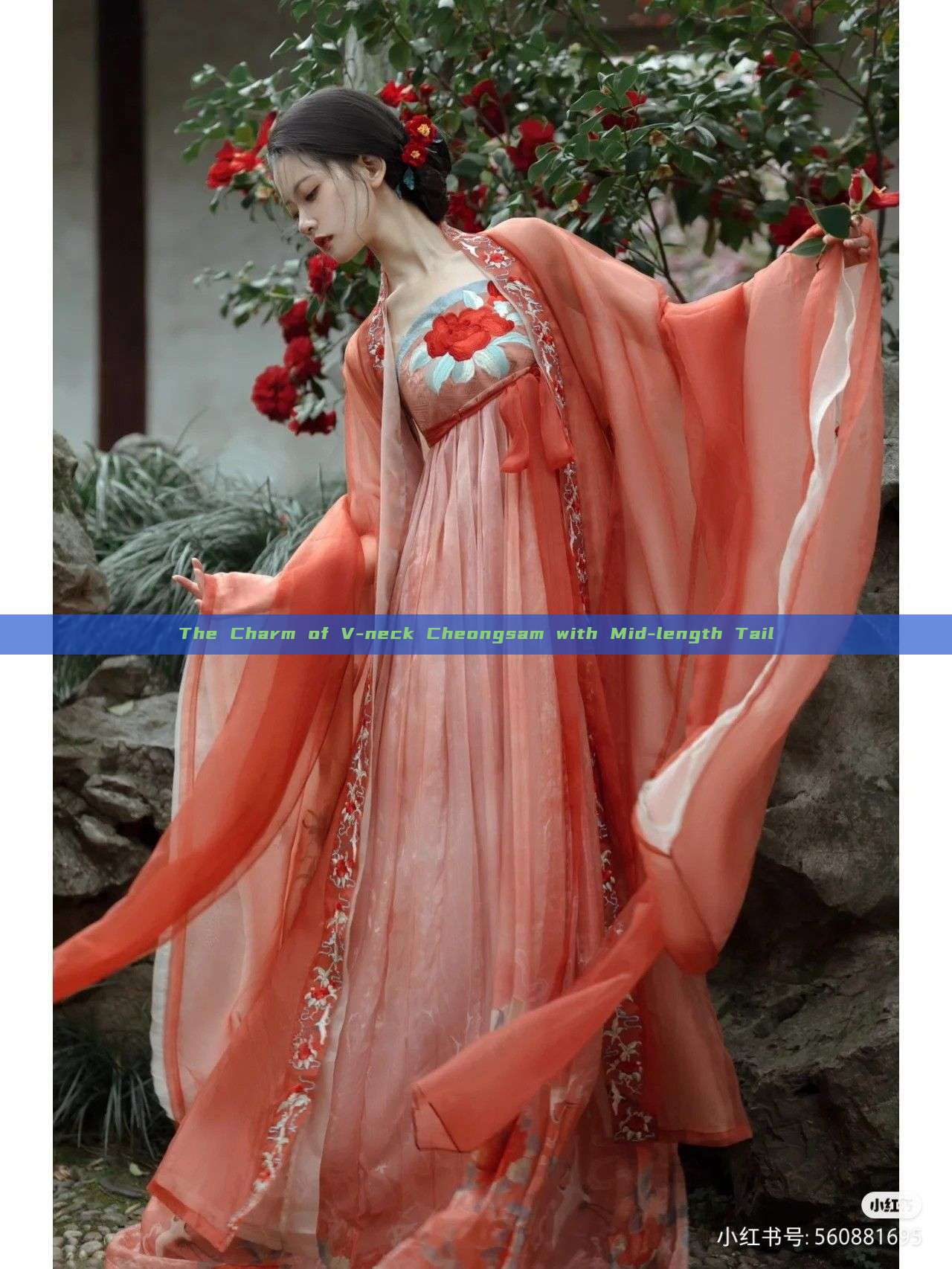 The Charm of V-neck Cheongsam with Mid-length Tail