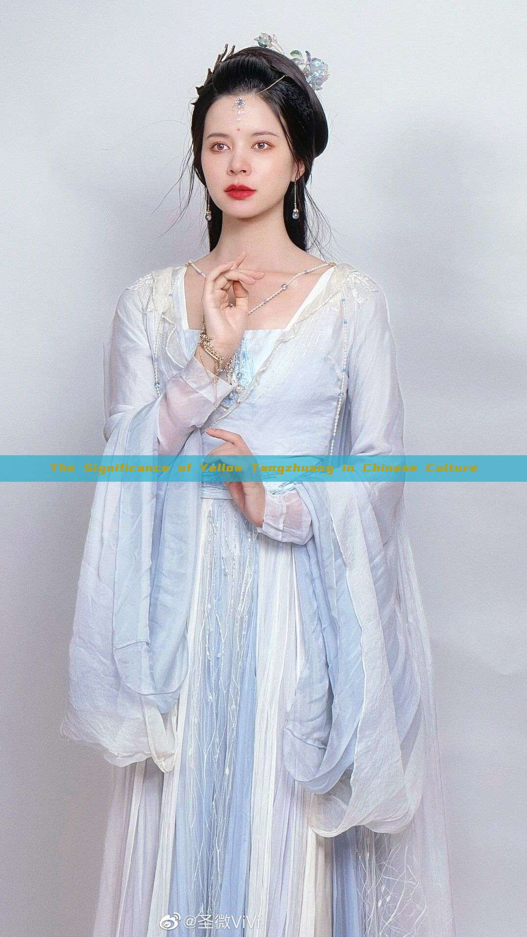 The Significance of Yellow Tangzhuang in Chinese Culture The Significance of Yellow Tangzhuang in Chinese Culture
