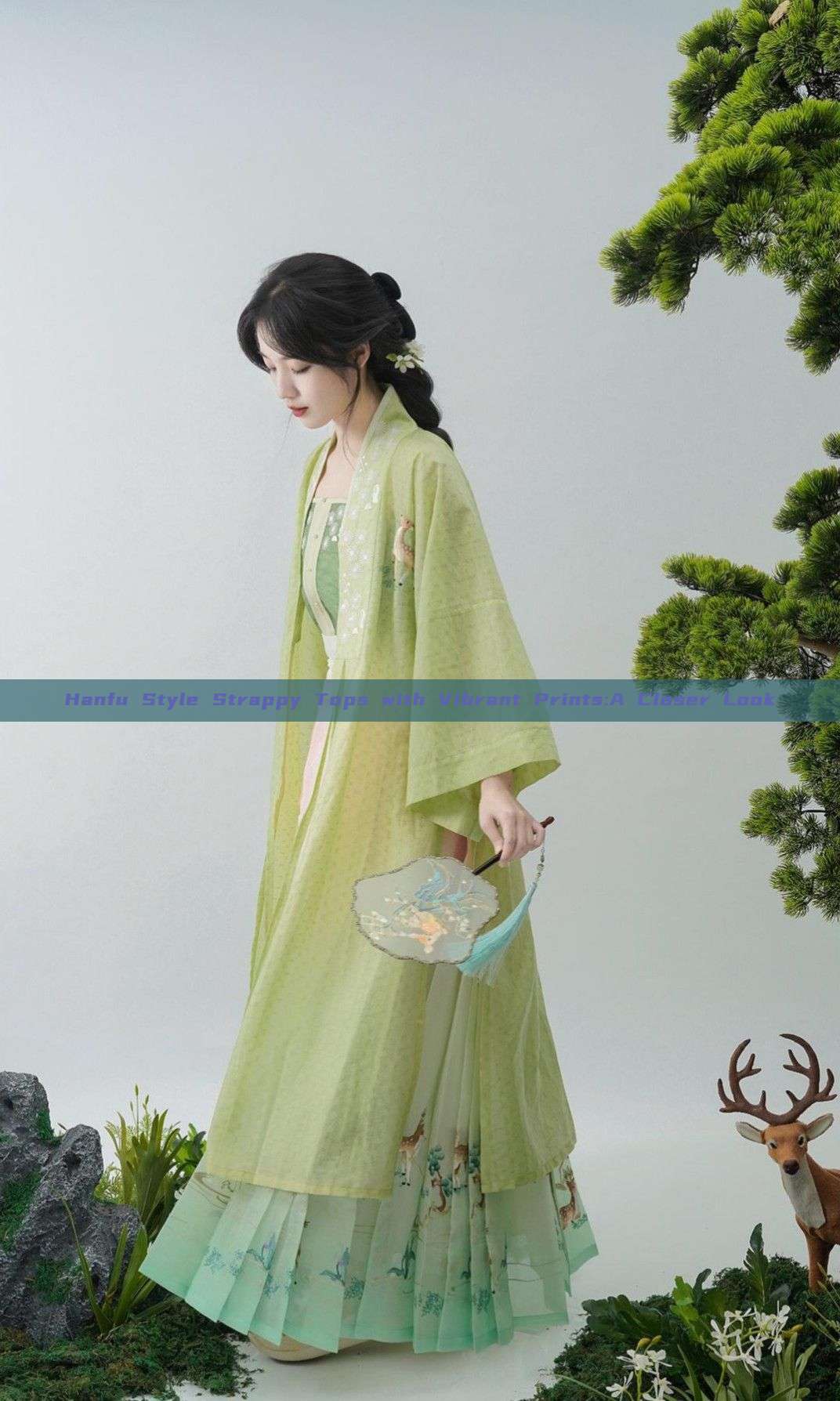 Hanfu Style Strappy Tops with Vibrant Prints:A Closer Look Hanfu Style Strappy Tops with Vibrant Prints:A Closer Look