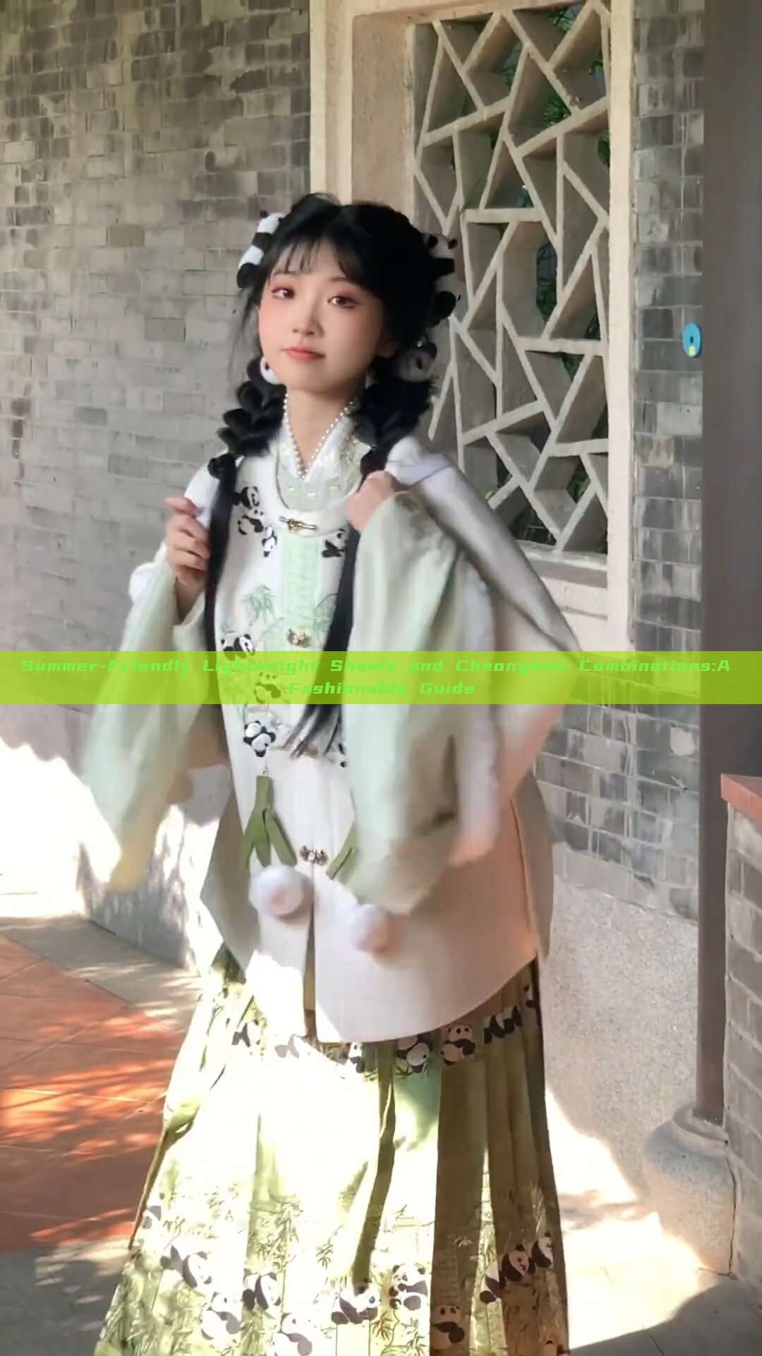 Summer-Friendly Lightweight Shawls and Cheongsam Combinations:A Fashionable Guide