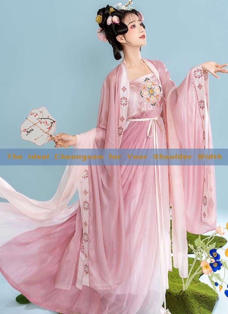 The Ideal Cheongsam for Your Shoulder Width The Ideal Cheongsam for Your Shoulder Width