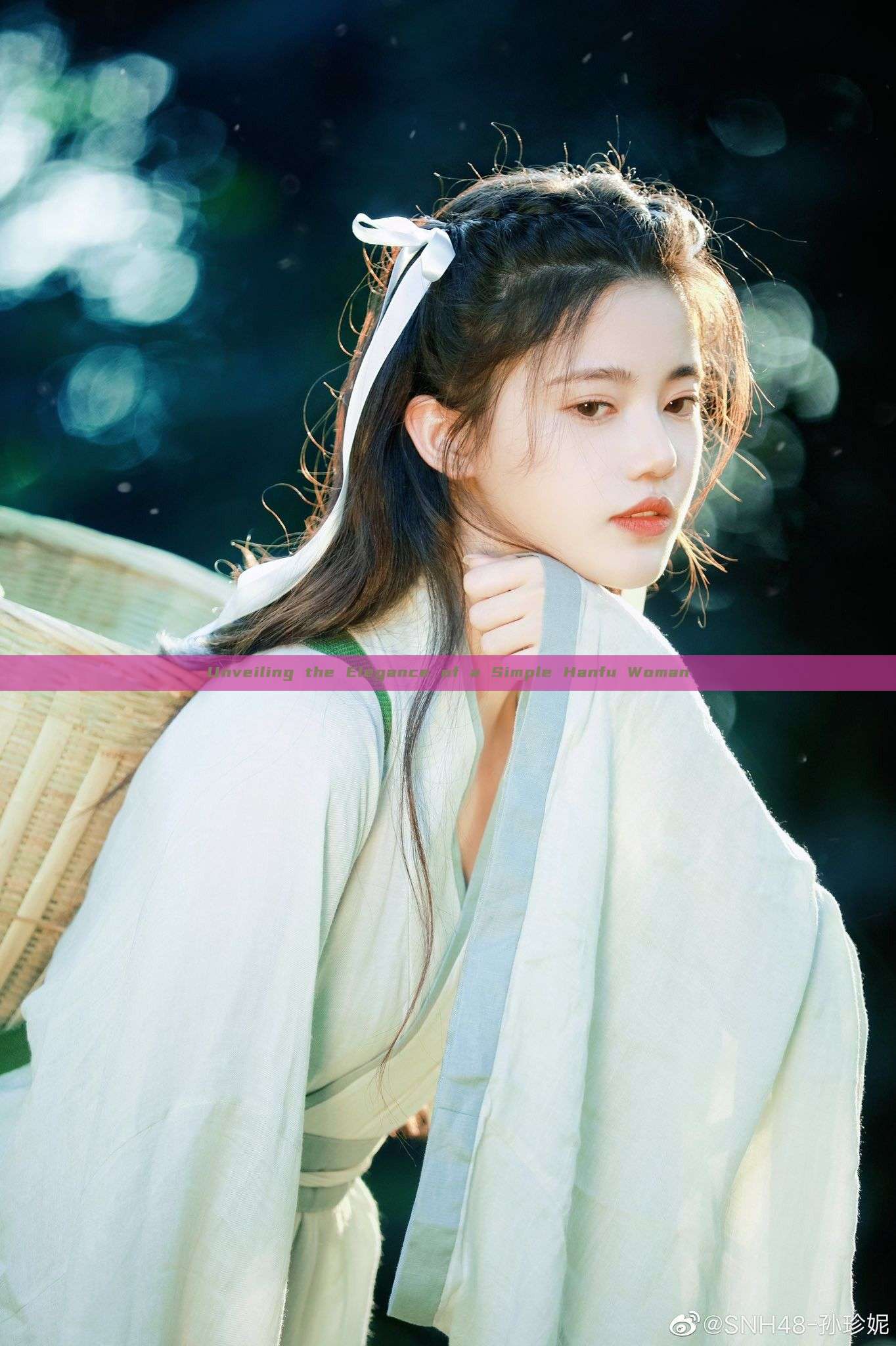 Unveiling the Elegance of a Simple Hanfu Woman