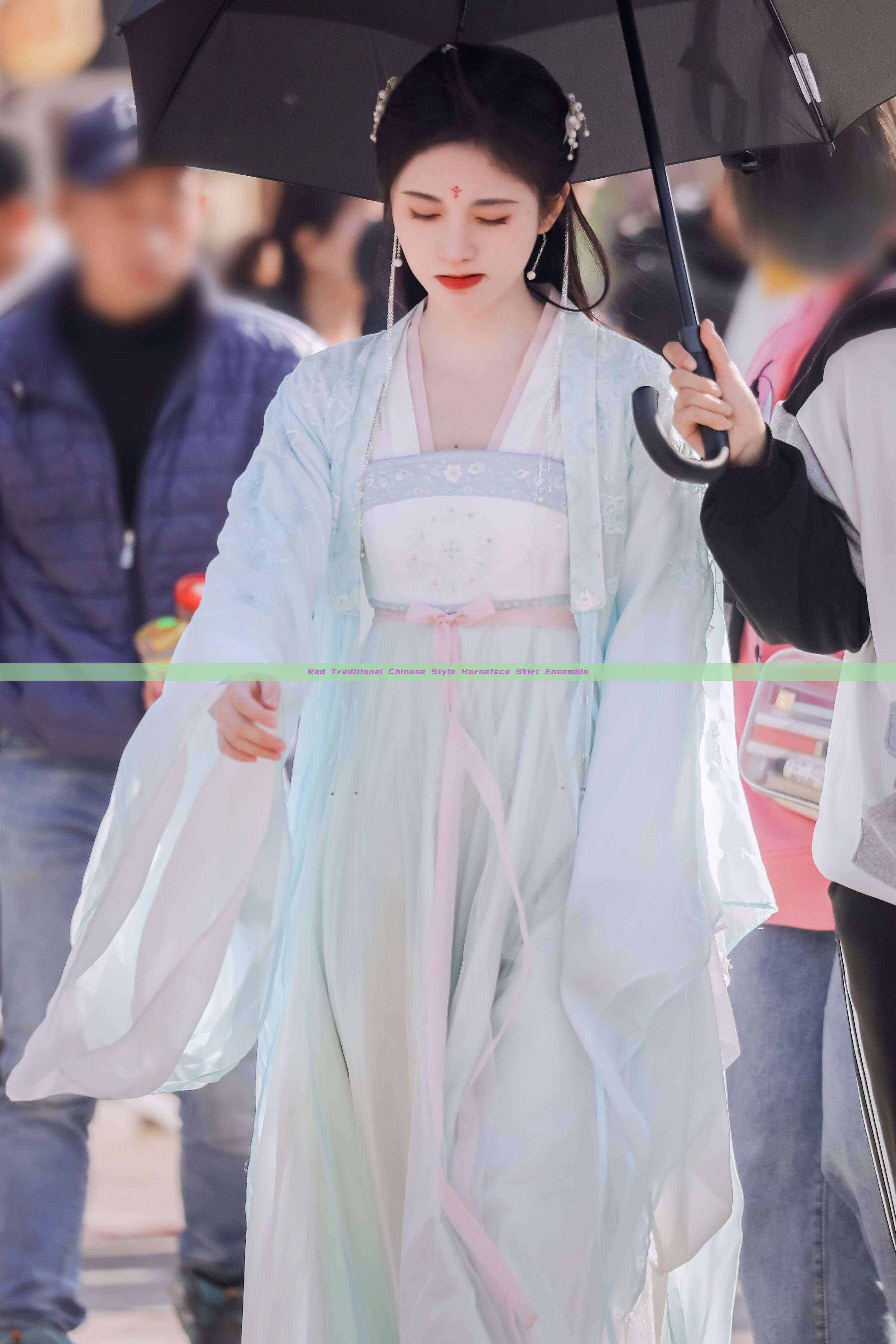 Red Traditional Chinese Style Horseface Skirt Ensemble