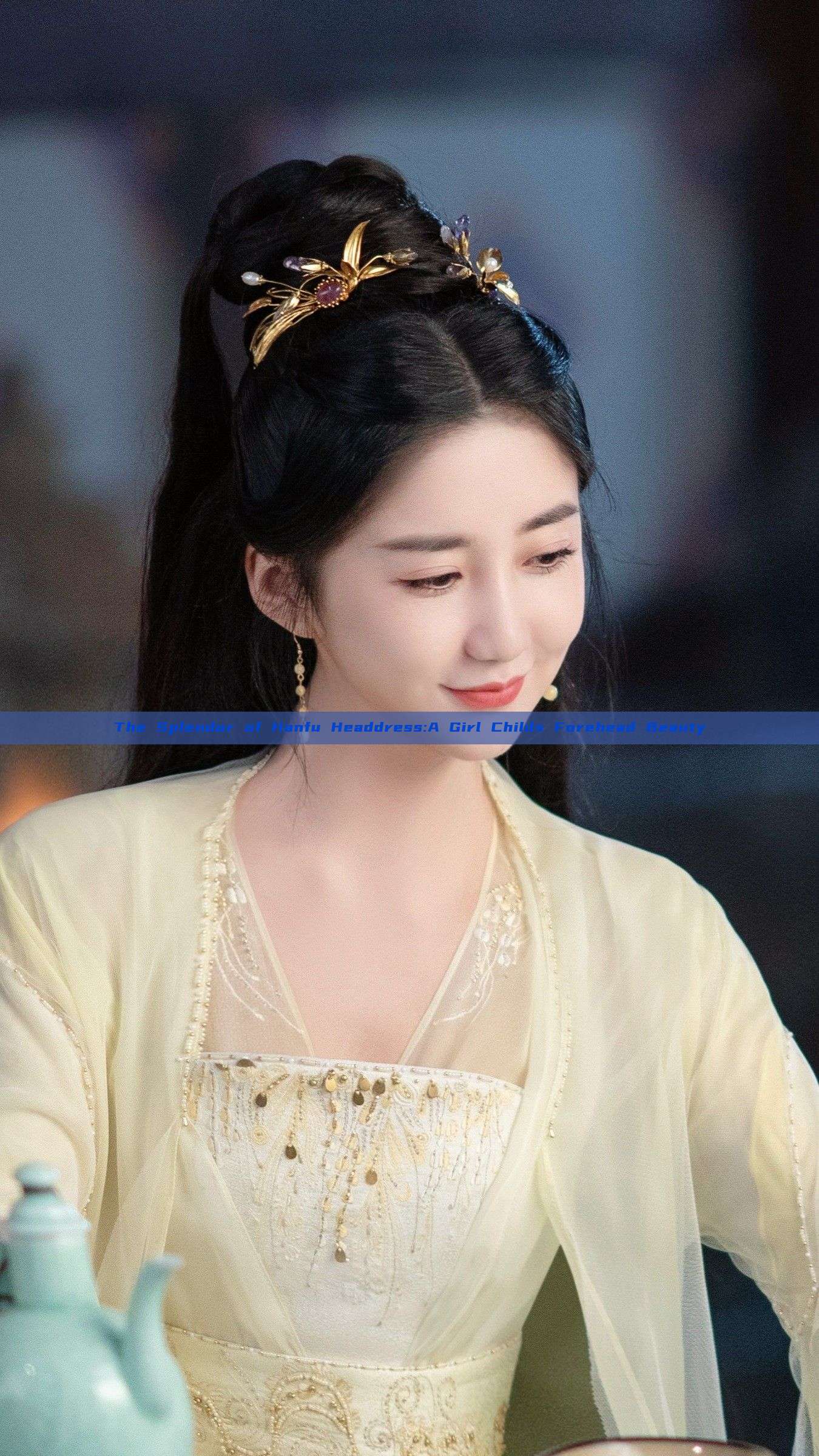 The Splendor of Hanfu Headdress:A Girl Childs Forehead Beauty The Splendor of Hanfu Headdress:A Girl Childs Forehead Beauty