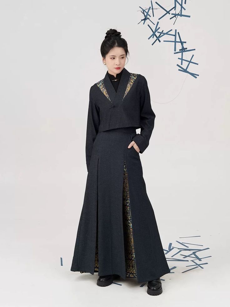 Plus Size Qipao with Open Cardigan:A Fashionable Blend of Traditional and Modern Elegance