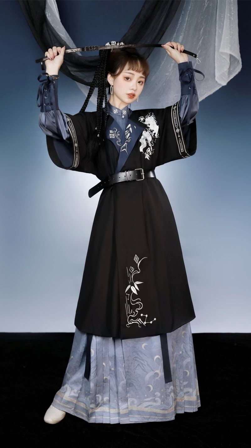The Evolution of Print Patterns in Hanfu Fabrics:A Journey Through Traditional to Modern Times The Evolution of Print Patterns in Hanfu Fabrics:A Journey Through Traditional to Modern Times