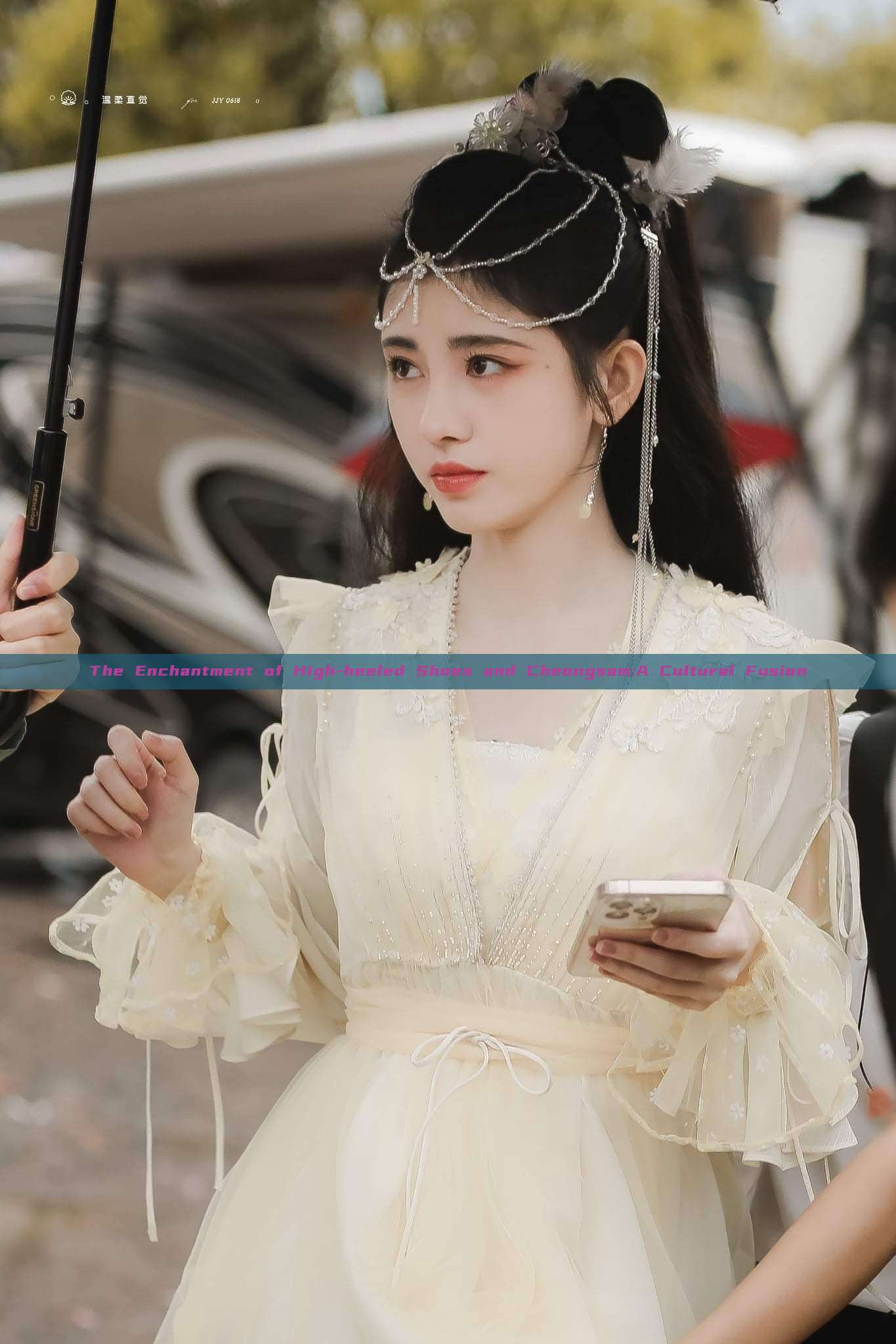 The Enchantment of High-heeled Shoes and Cheongsam:A Cultural Fusion The Enchantment of High-heeled Shoes and Cheongsam:A Cultural Fusion