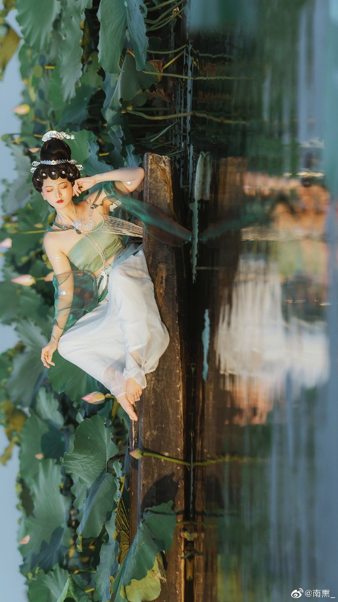 Summer Chic:The Evolution of Traditional Cheongsam for Young Girls Summer Chic:The Evolution of Traditional Cheongsam for Young Girls